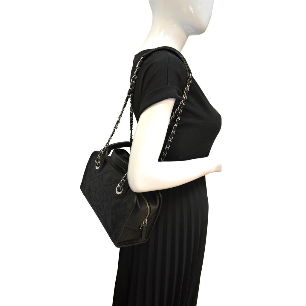 Chanel Medium Pearls Deauville Shopping Bag - Black Totes, Handbags -  CHA658439