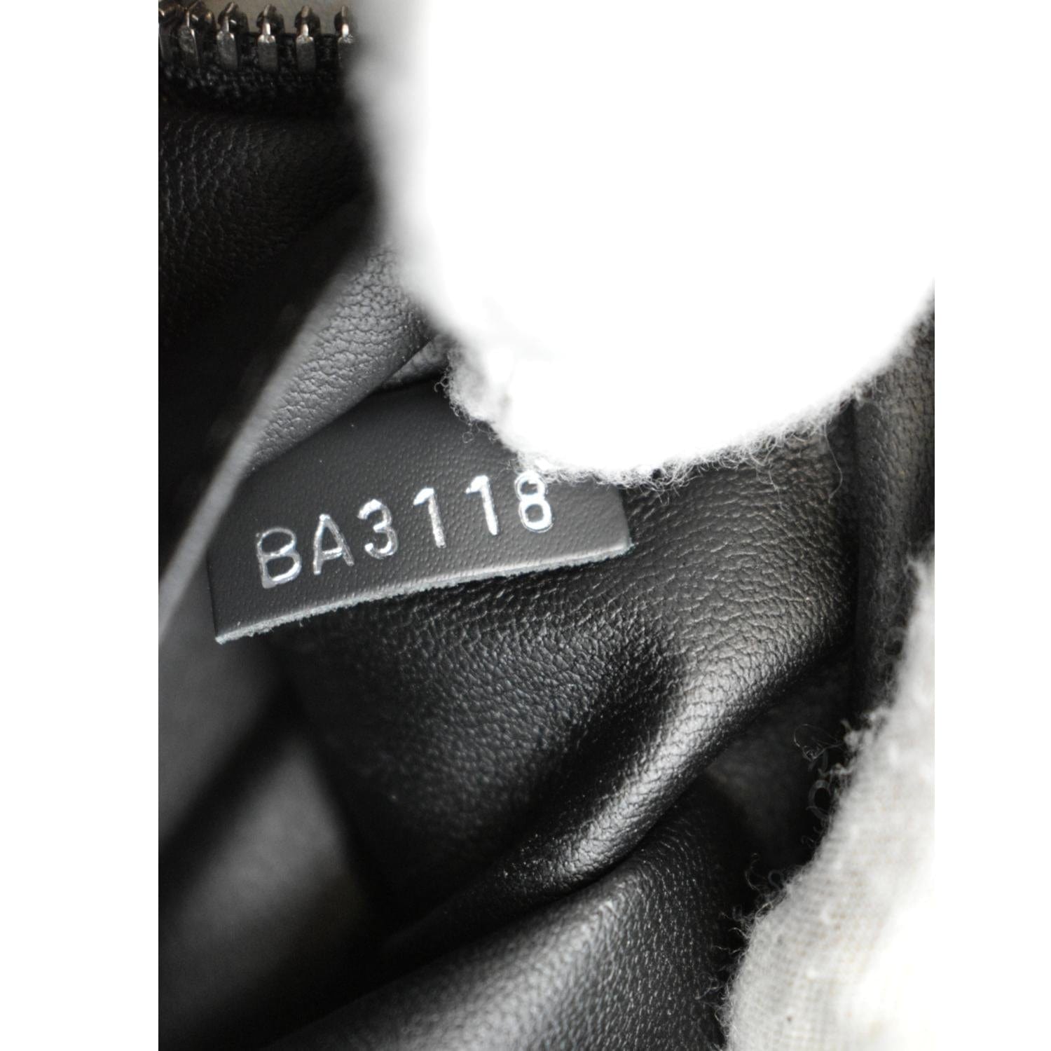 Louis Vuitton Black Monogram Eclipse Trousse Toilette PM Cosmetic Case  861825