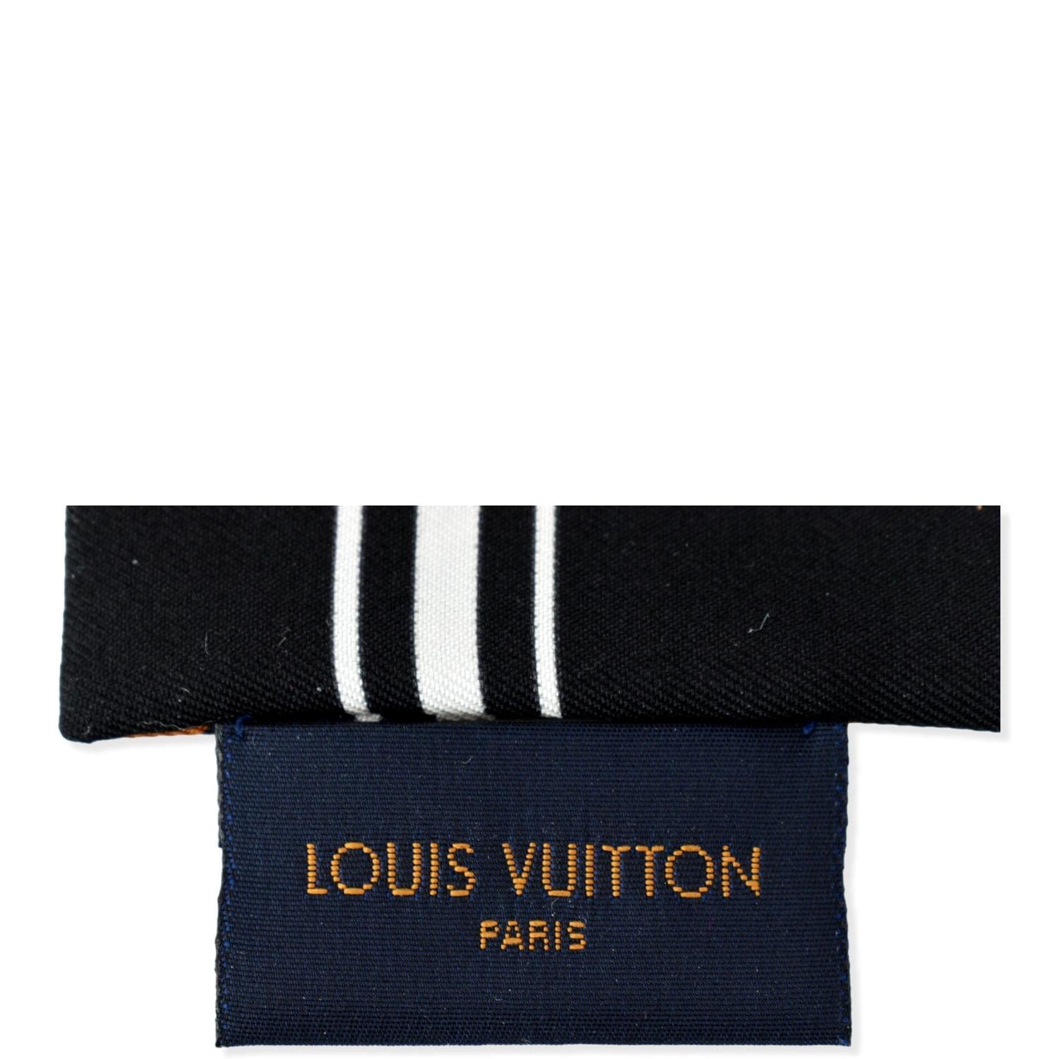 Louis Vuitton Wild At Heart Monogram Cardholder – Savonches