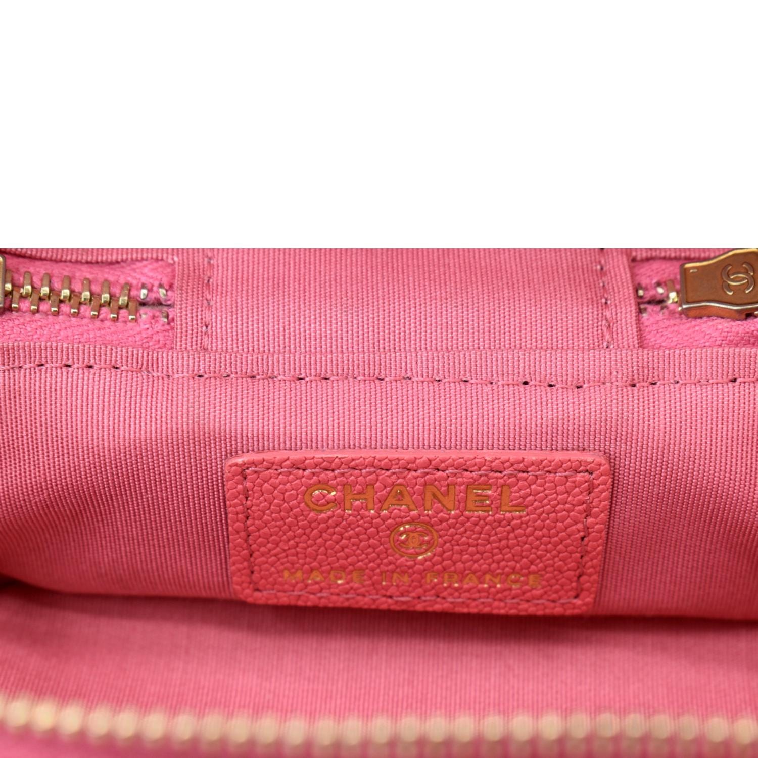 chanel mini vanity case pink