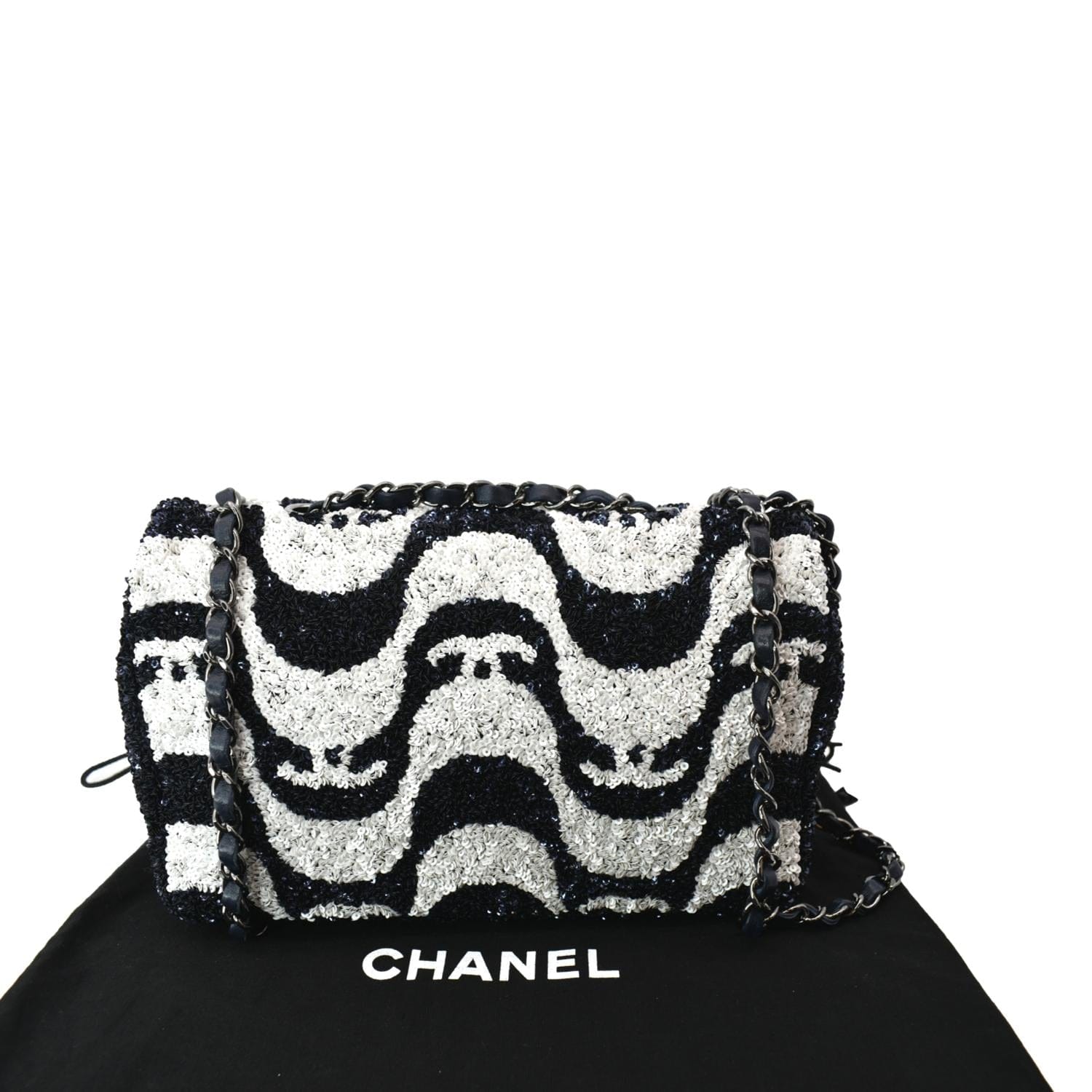 chanel black and white clutch