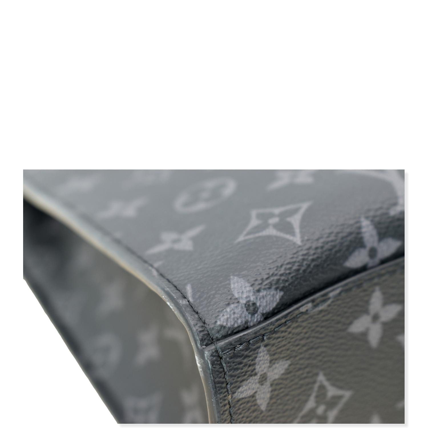 Louis Vuitton LV Sac Plat cross bag eclipse Black Leather ref.510857 - Joli  Closet