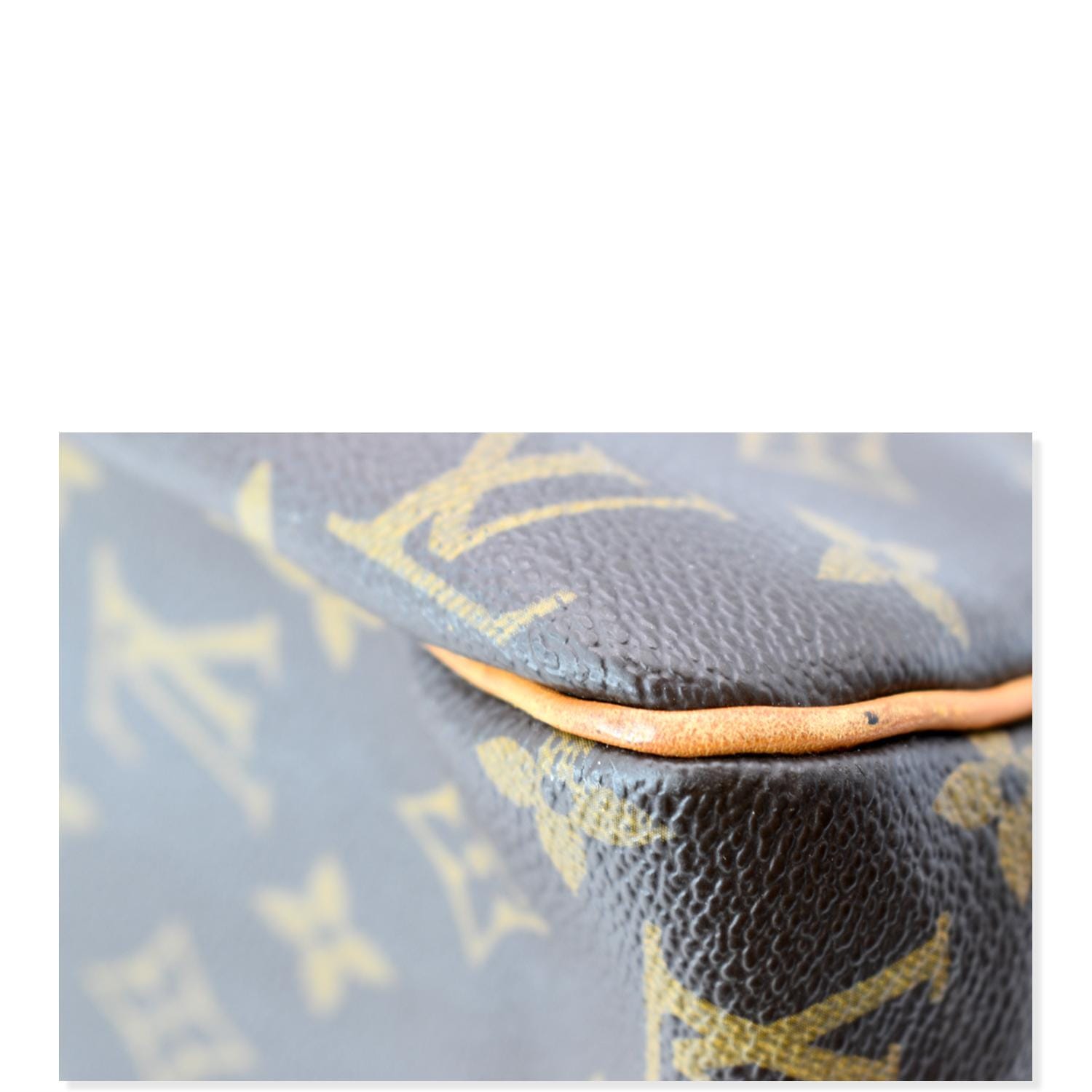Louis Vuitton Monogram Canvas Batignolles Horizontal QJB07C4J0B217