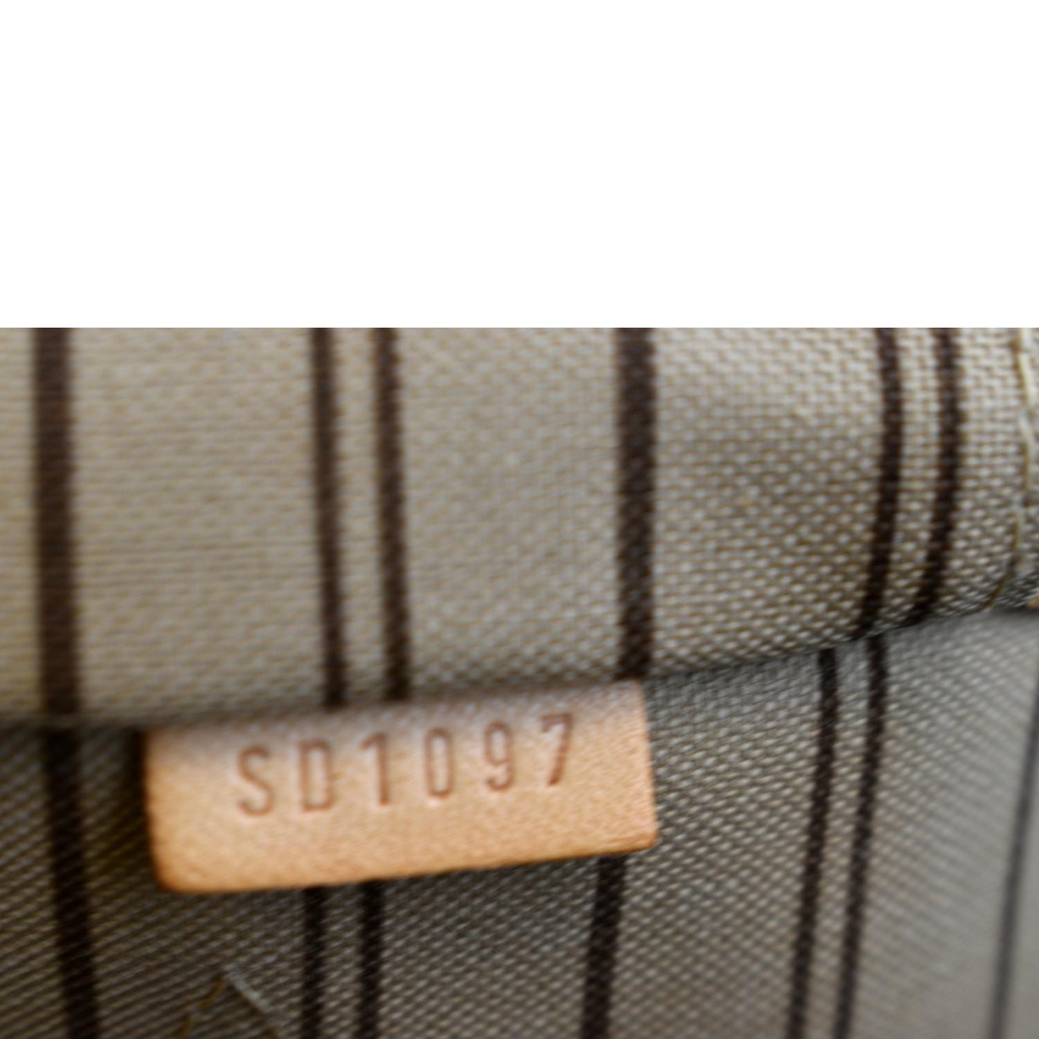 Totally handbag Louis Vuitton Brown in Cotton - 37205660