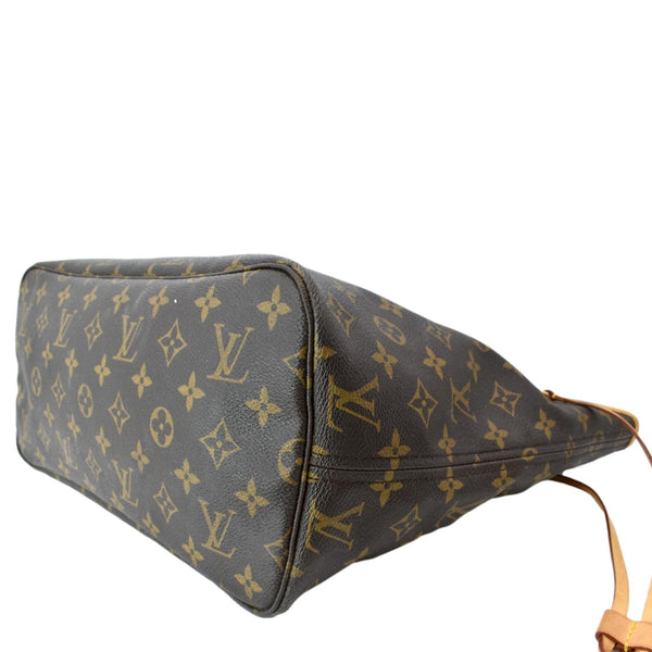 LOUIS VUITTON Neverfull MM Monogram Canvas Tote Bag Brown