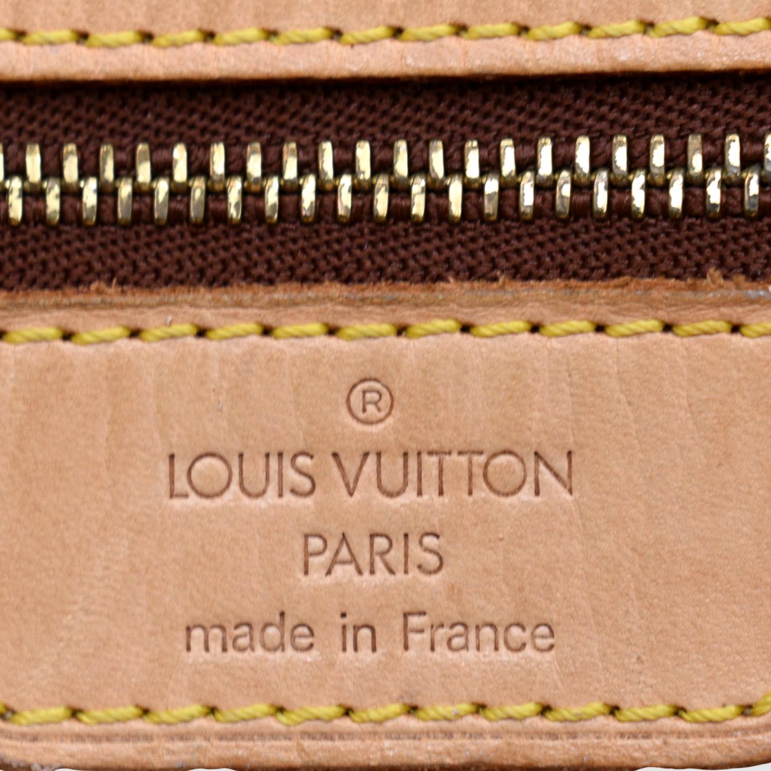 Louis Vuitton 22 Louis Vuitton Bucket GM Monogram Canvas Shoulder Bag