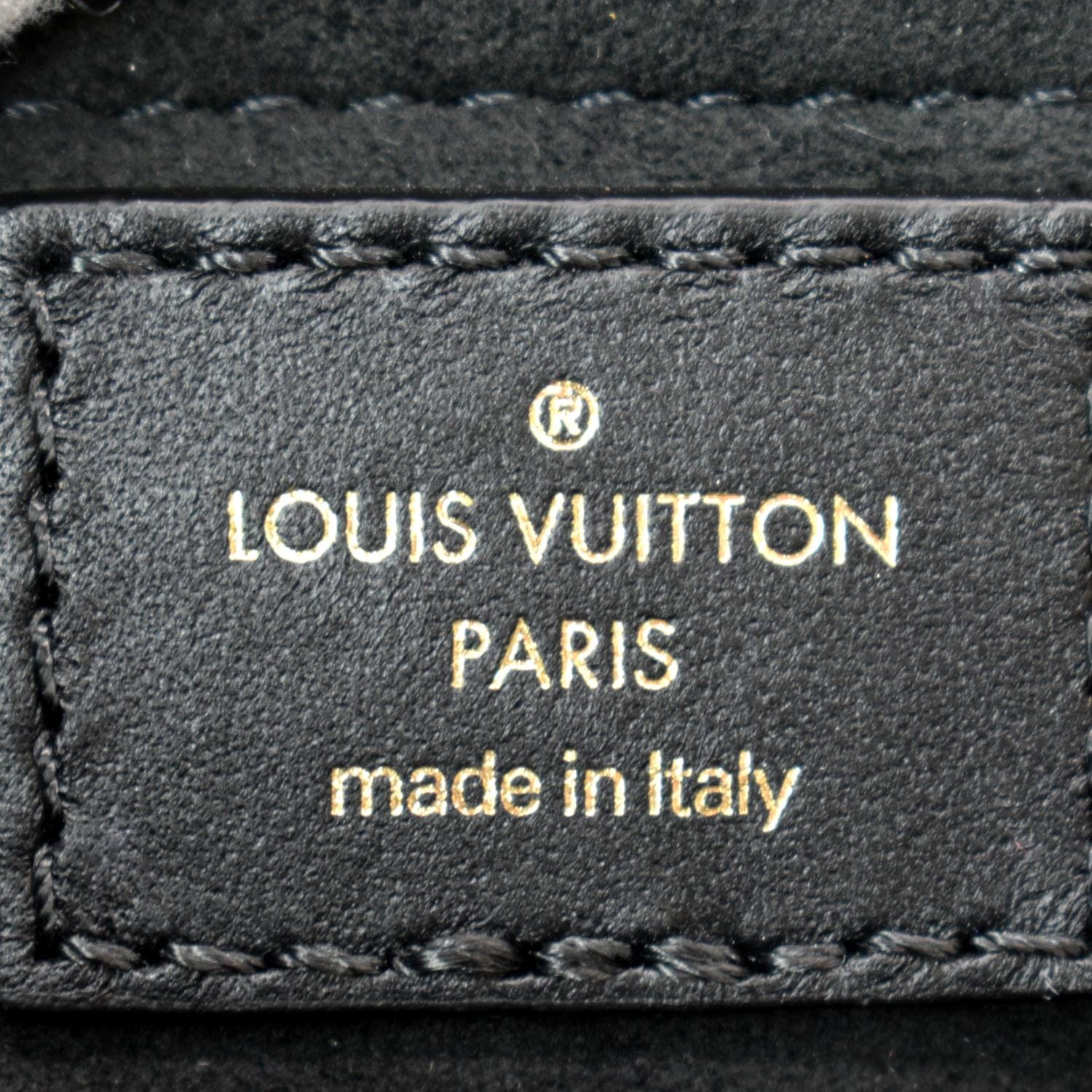 Louis Vuitton New Wave Chain MM - Neutrals Shoulder Bags, Handbags