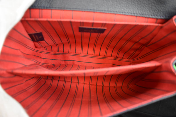Lv Metis Pochette Empreinte Leather Bag interior