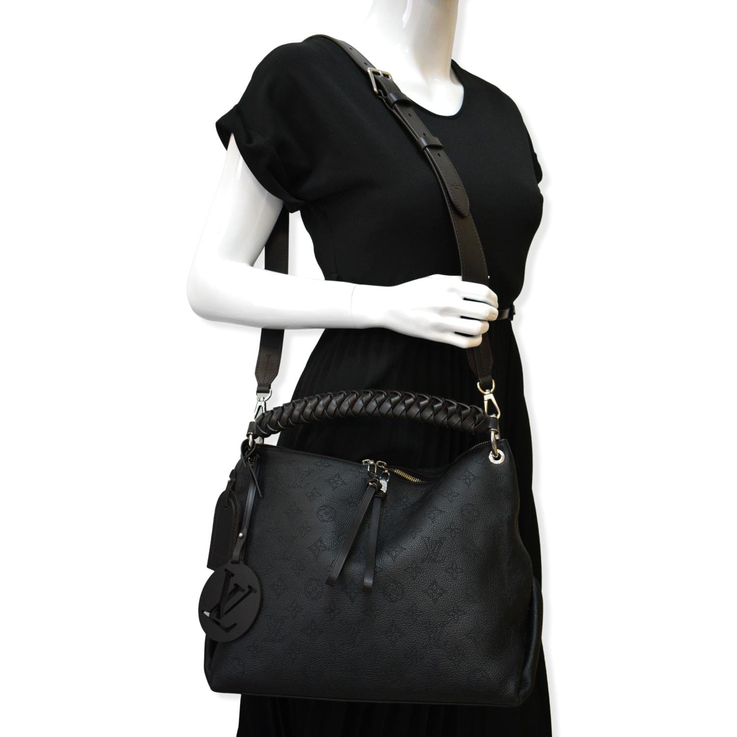 Authentic Louis Vuitton Black Mahina Leather Beaubourg Hobo MM Bag