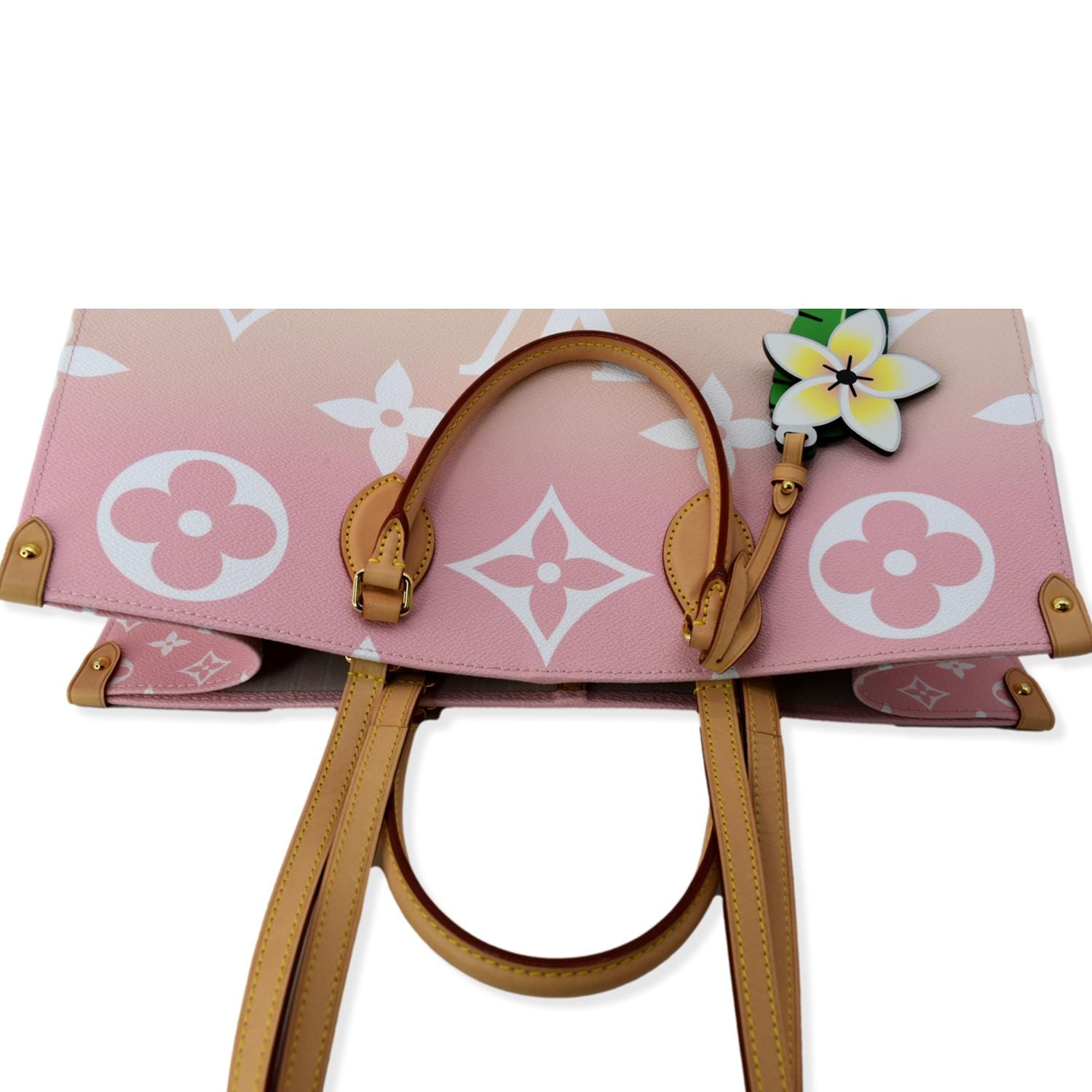 Louis Vuitton, Bags, Louis Vuitton By The Pool Pink Capsule Onthego Gm  Giant Flower Monogram Bag