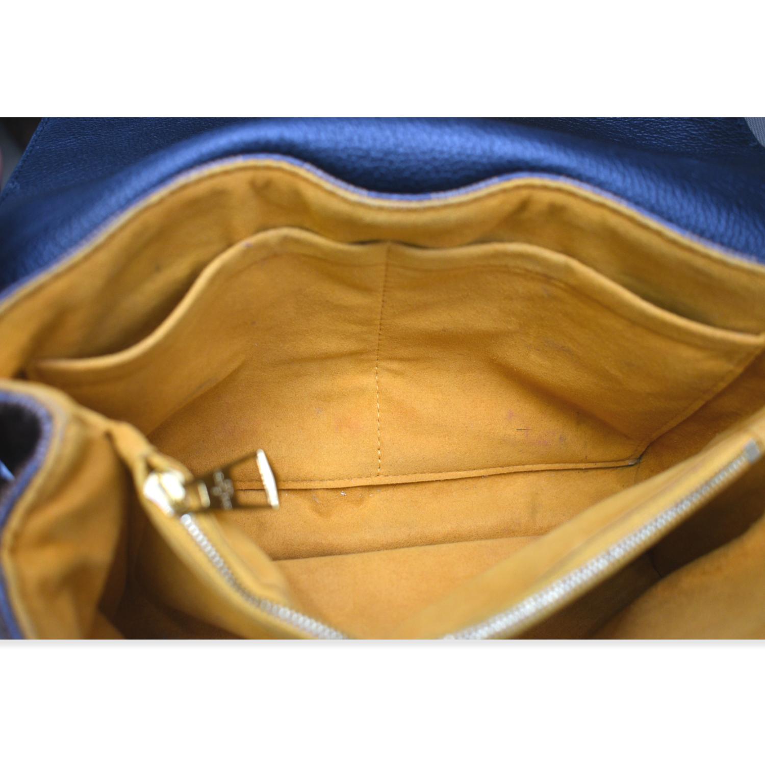 Clapton cloth crossbody bag Louis Vuitton Brown in Cloth - 17274021