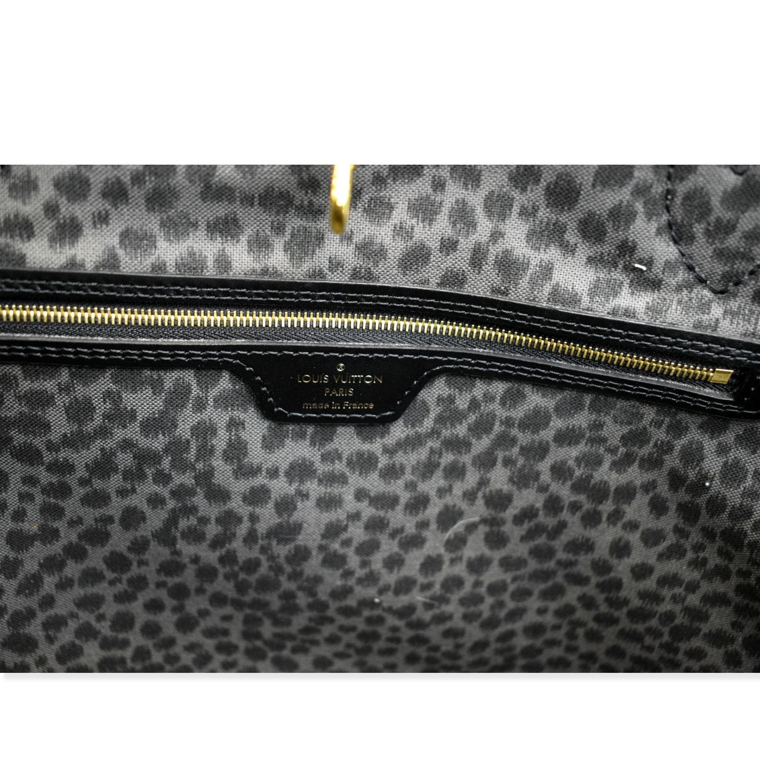 LOUIS VUITTON WILD AT HEART GIANT MONOGRAM NEVERFULL MM TOTE BAG – BLuxe  Boutique