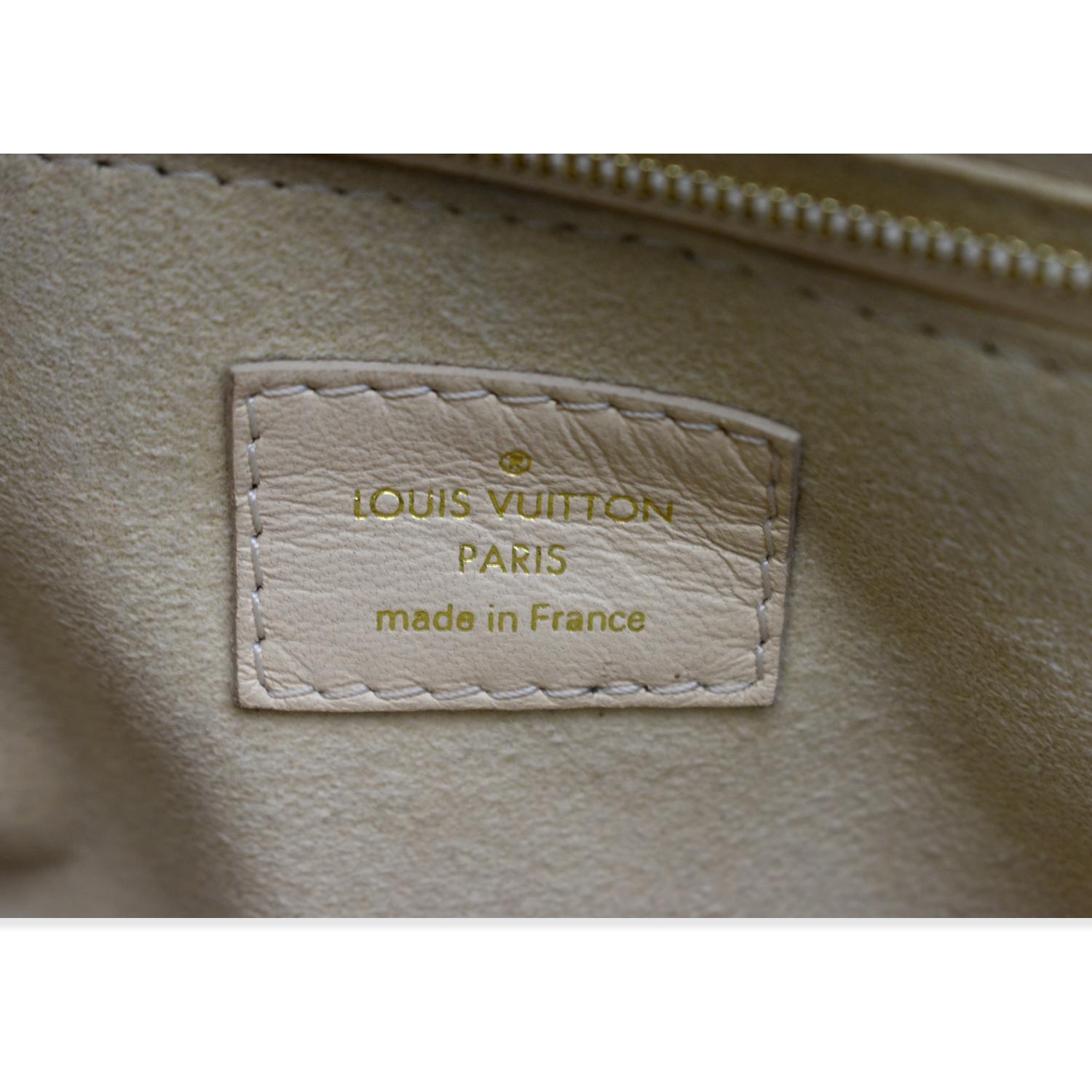 Louis Vuitton Monogram Double V