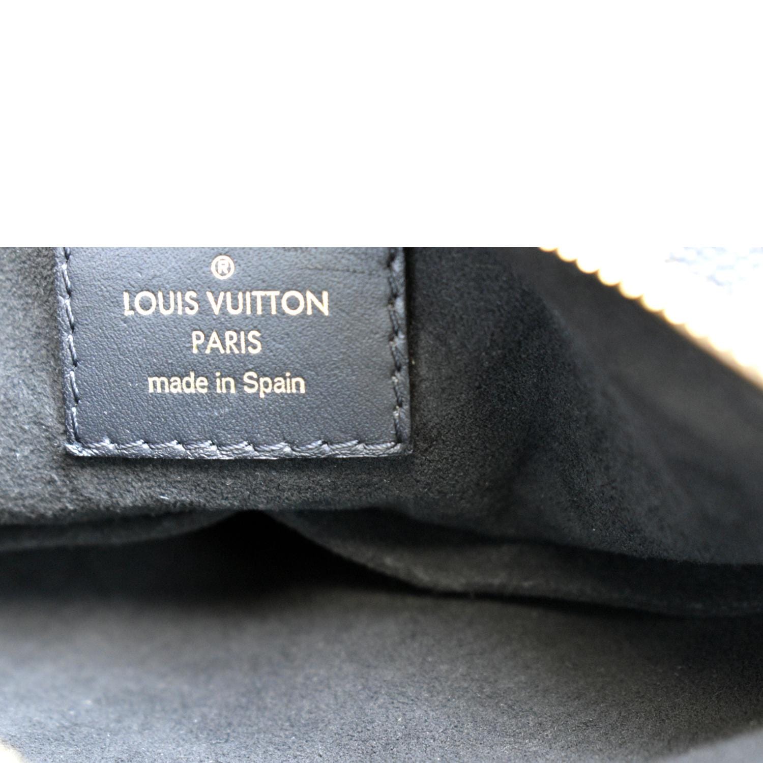 Louis Vuitton Beige Monogram Empreinte V Tote MM QJB2AM1DIA001