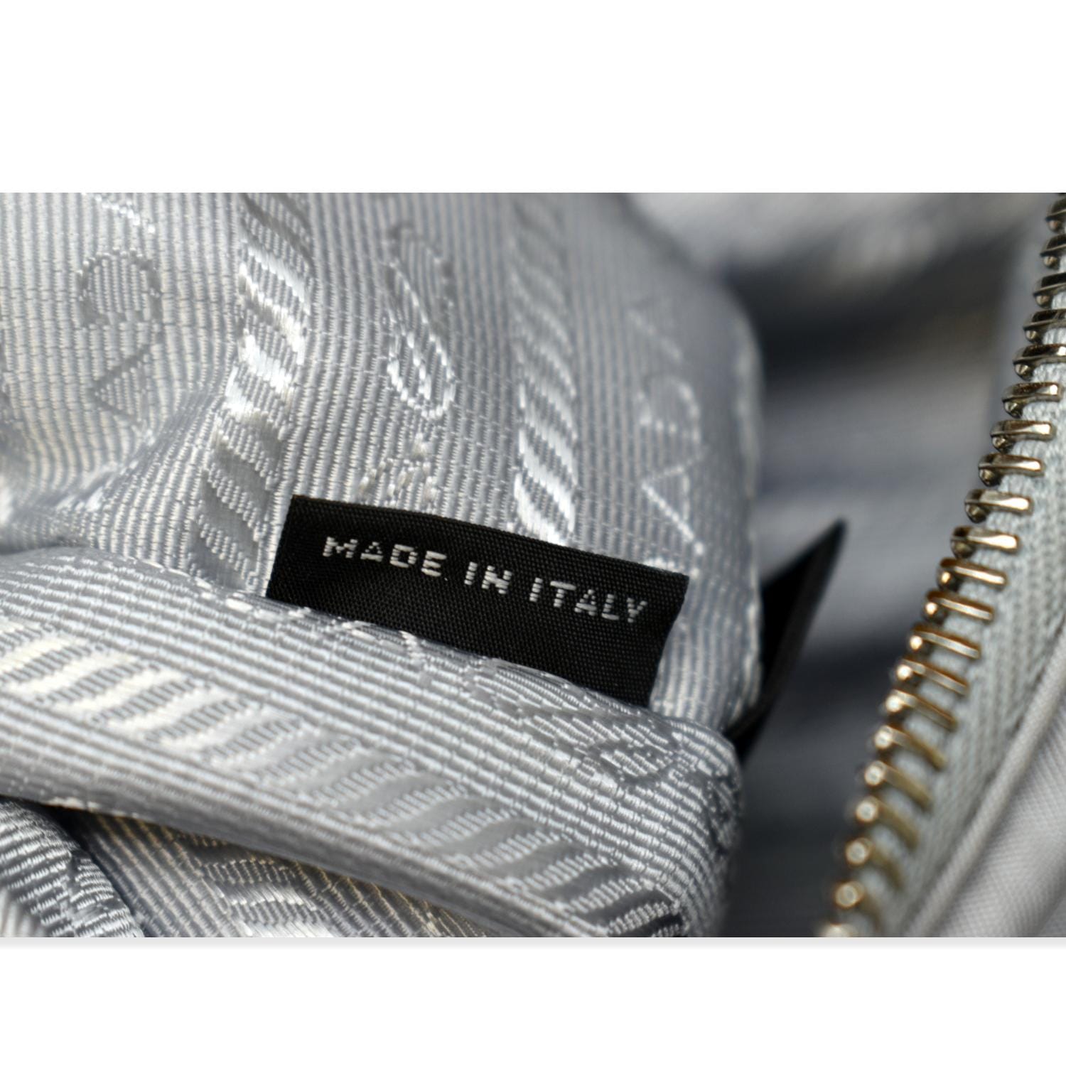 Prada Re-Edition 2005 Nylon Bag White in Nylon with Silver-tone - US