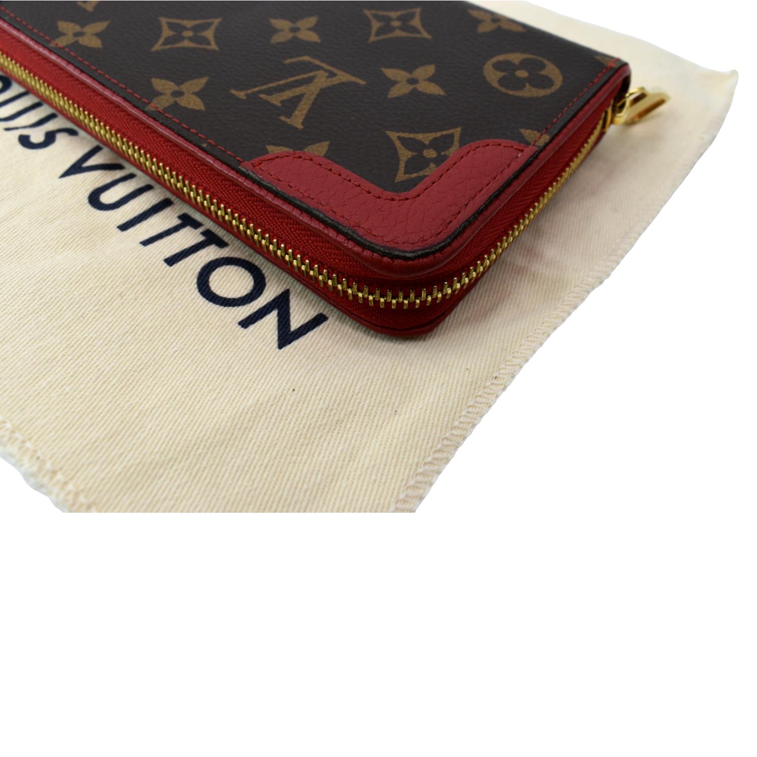 Brown Louis Vuitton Monogram Totally PM Tote Bag, LOUIS VUITTON Retiro Monogram  Canvas Zippy Wallet Cerise Red