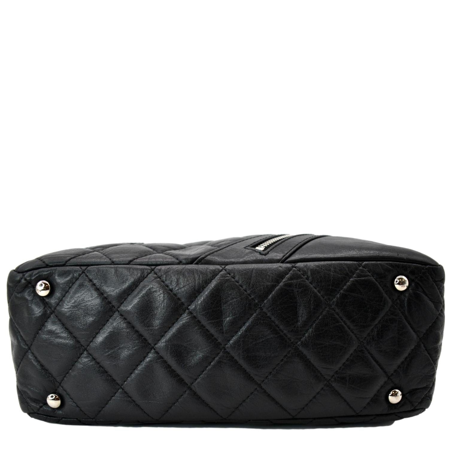 Chanel shoulder bag ladies black leather chain
