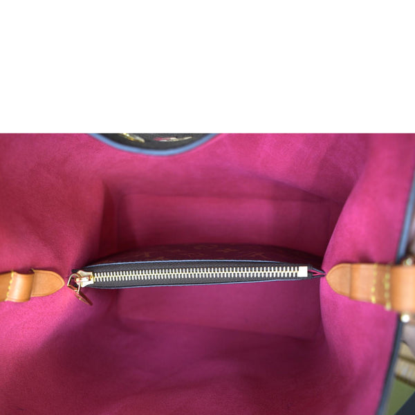 LOUIS VUITTON Love Lock NeoNoe Monogram Canvas Shoulder Bag Brown