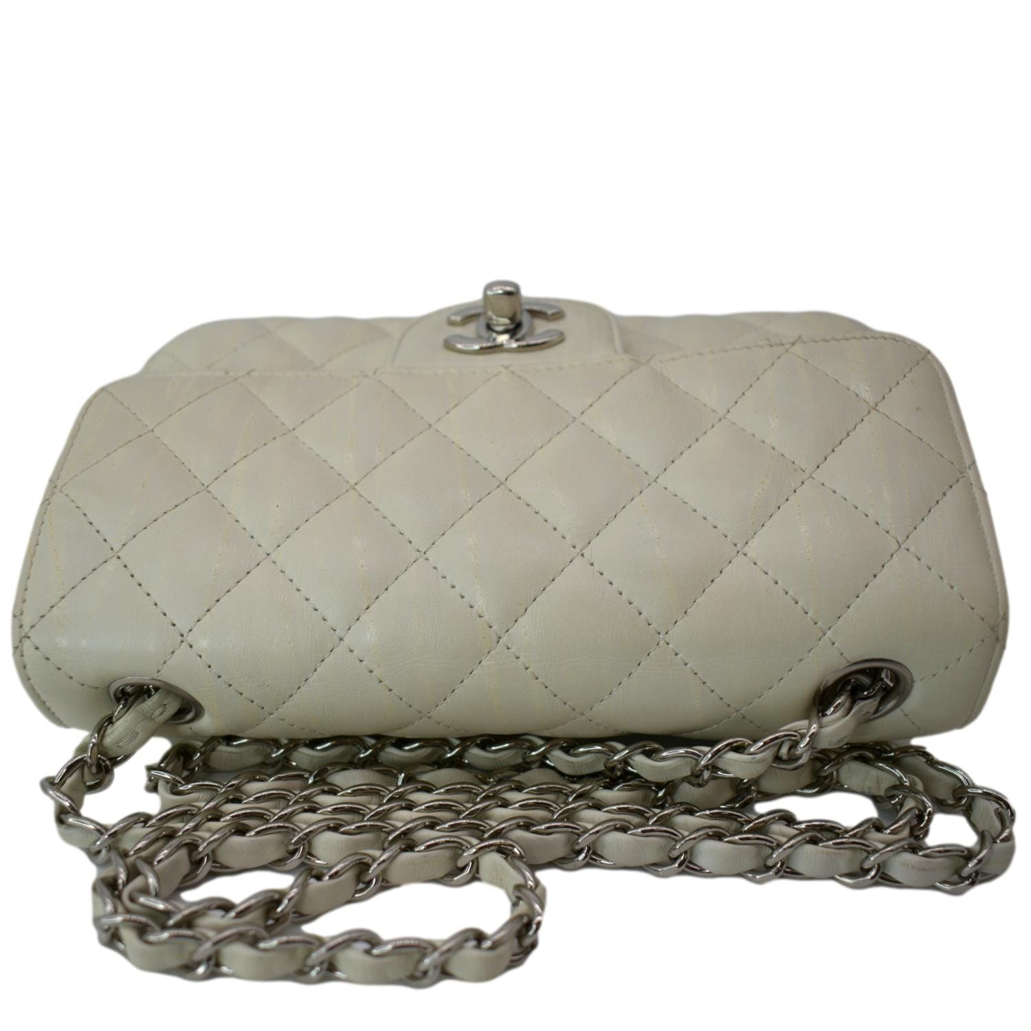 Chanel - Classic Small Flap Wallet in Grained Calfskin with Silver Hardware