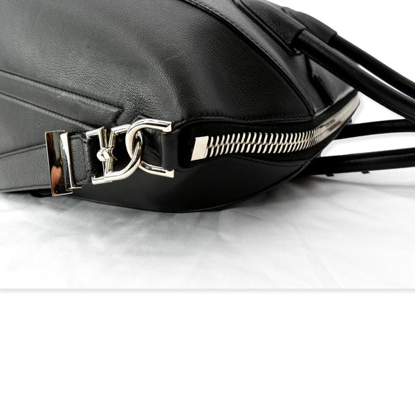 GIVENCHY Antigona Medium Goatskin Leather Shoulder Bag Black
