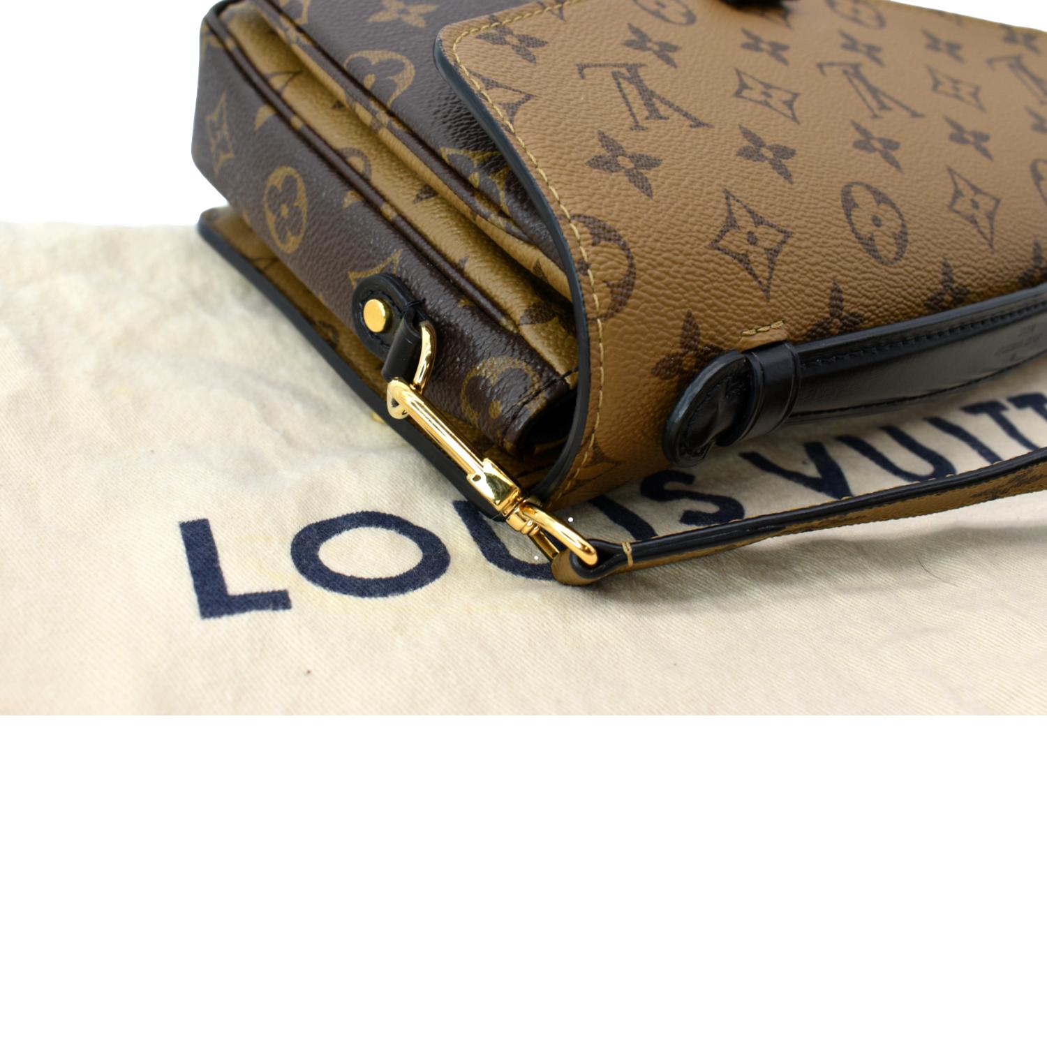 3D model Louis Vuitton Pochette Metis Bag Reverse Monogram VR / AR