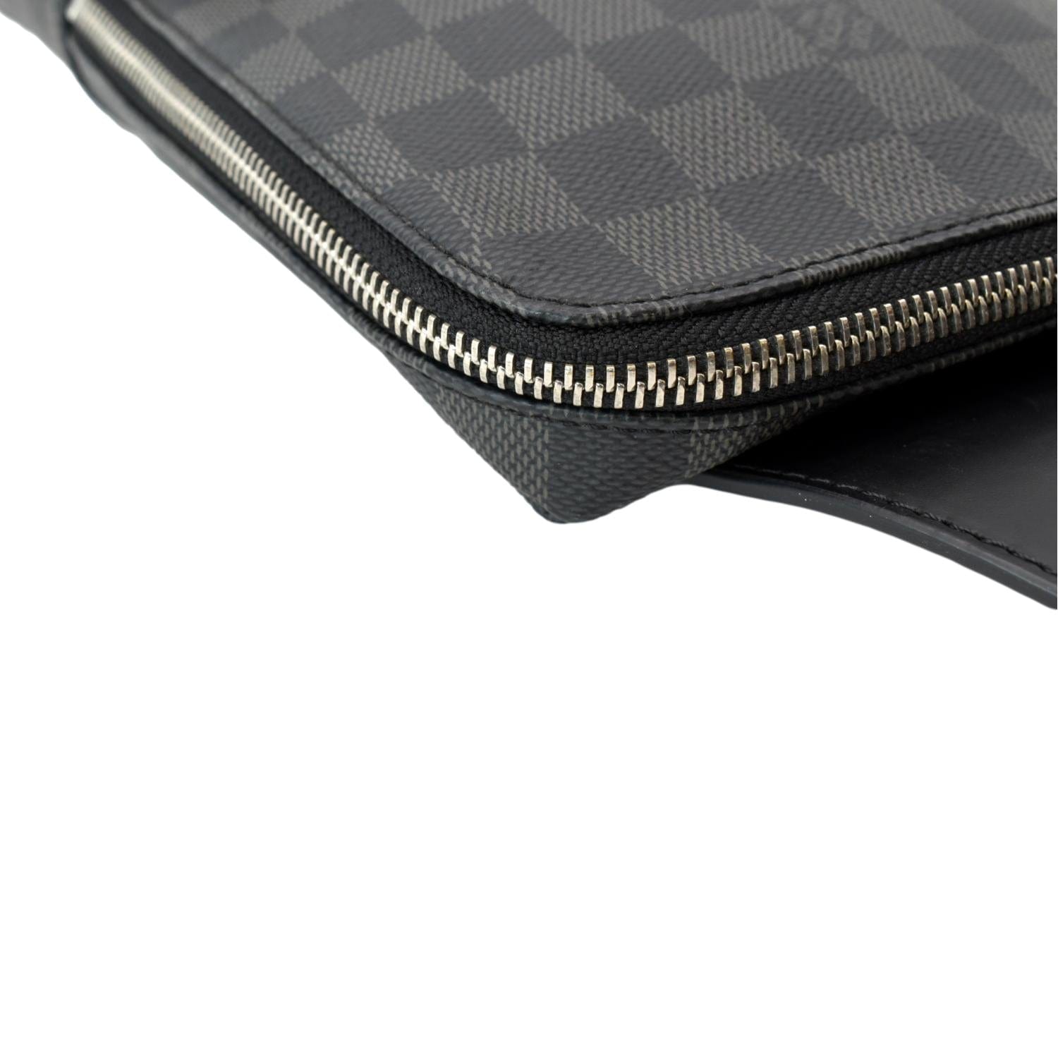 Louis Vuitton 2017 Damier Graphite Smart Wallet - Black Wallets