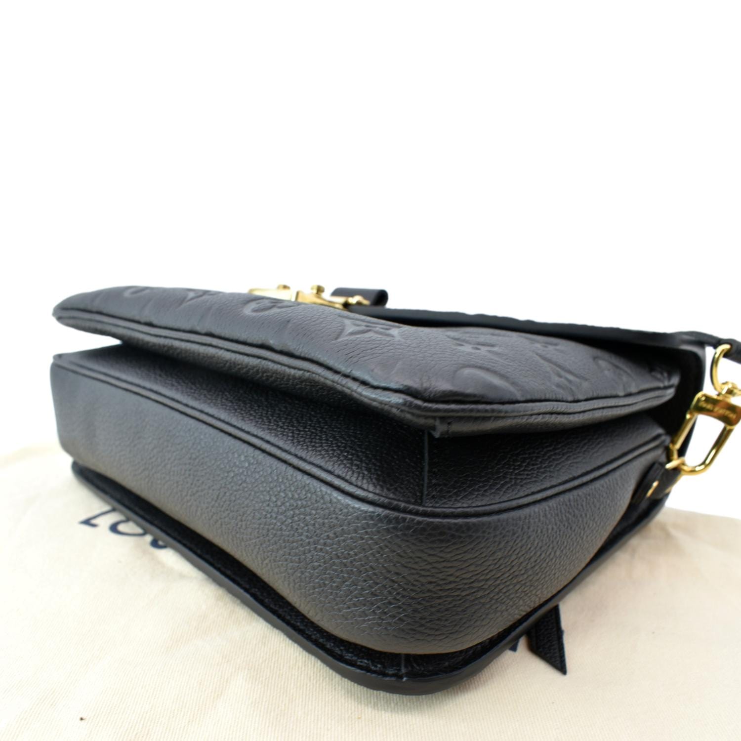 LOUIS VUITTON Metis Pochette Empreinte Leather Crossbody Bag Black SD2