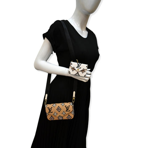 LOUIS VUITTON Felicie Strap & Go Pochette Monogram Canvas Crossbody Bag Beige