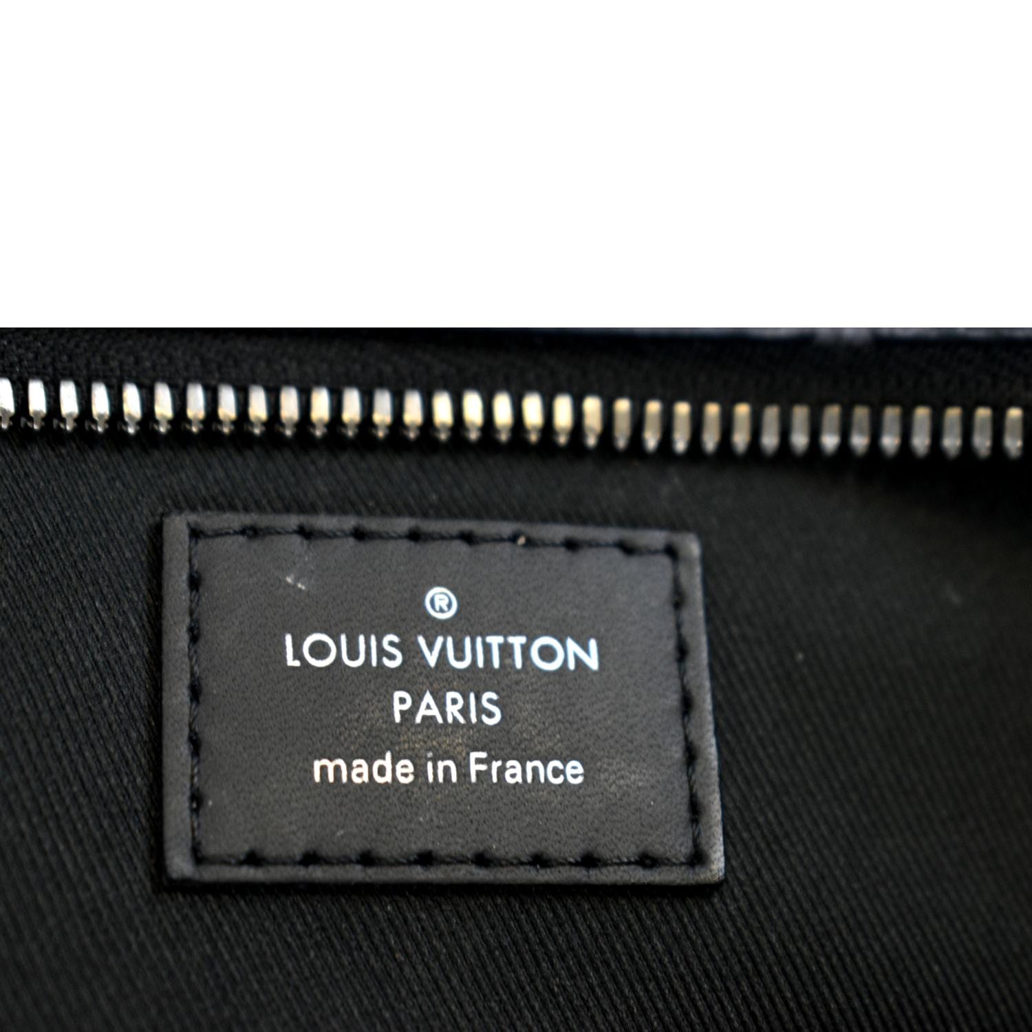 Louis Vuitton Monogram Eclipse Discovery Backpack - Black Backpacks, Bags -  LOU758291