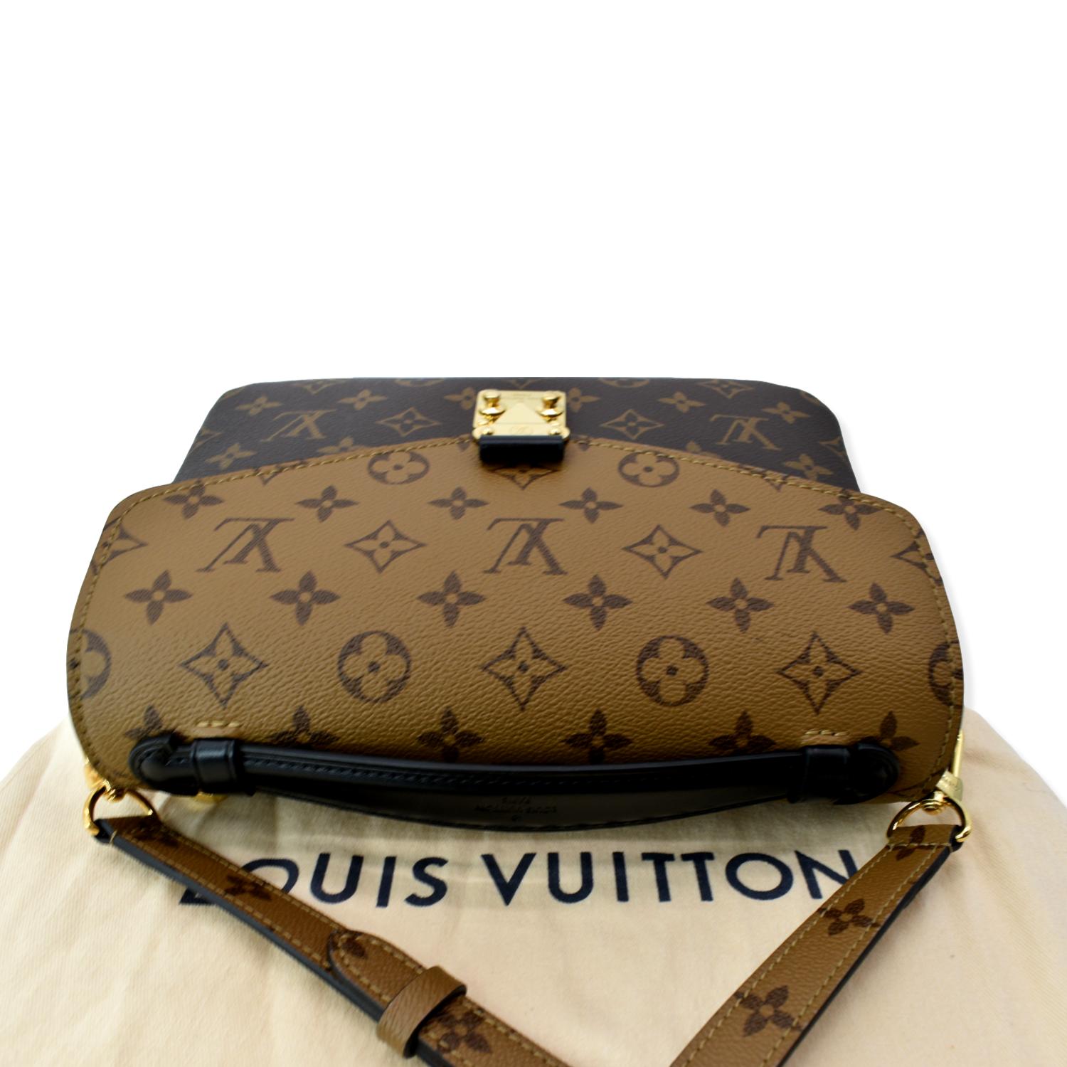 Handbags Louis Vuitton Louis Vuitton Womens Pochette Metis Reverse Monogram Canvas