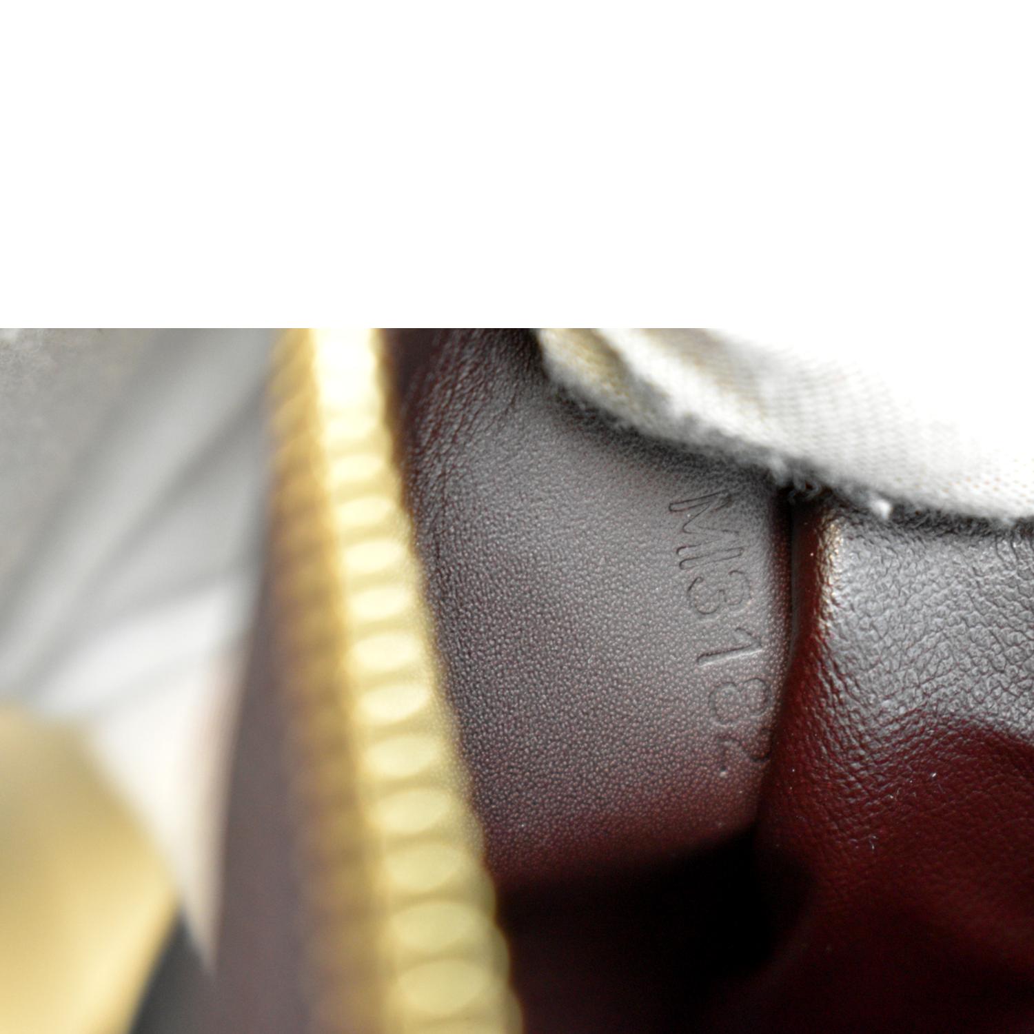 Louis Vuitton Amarante Rayures Monogram Vernis Zippy QJA0FK4L1B002