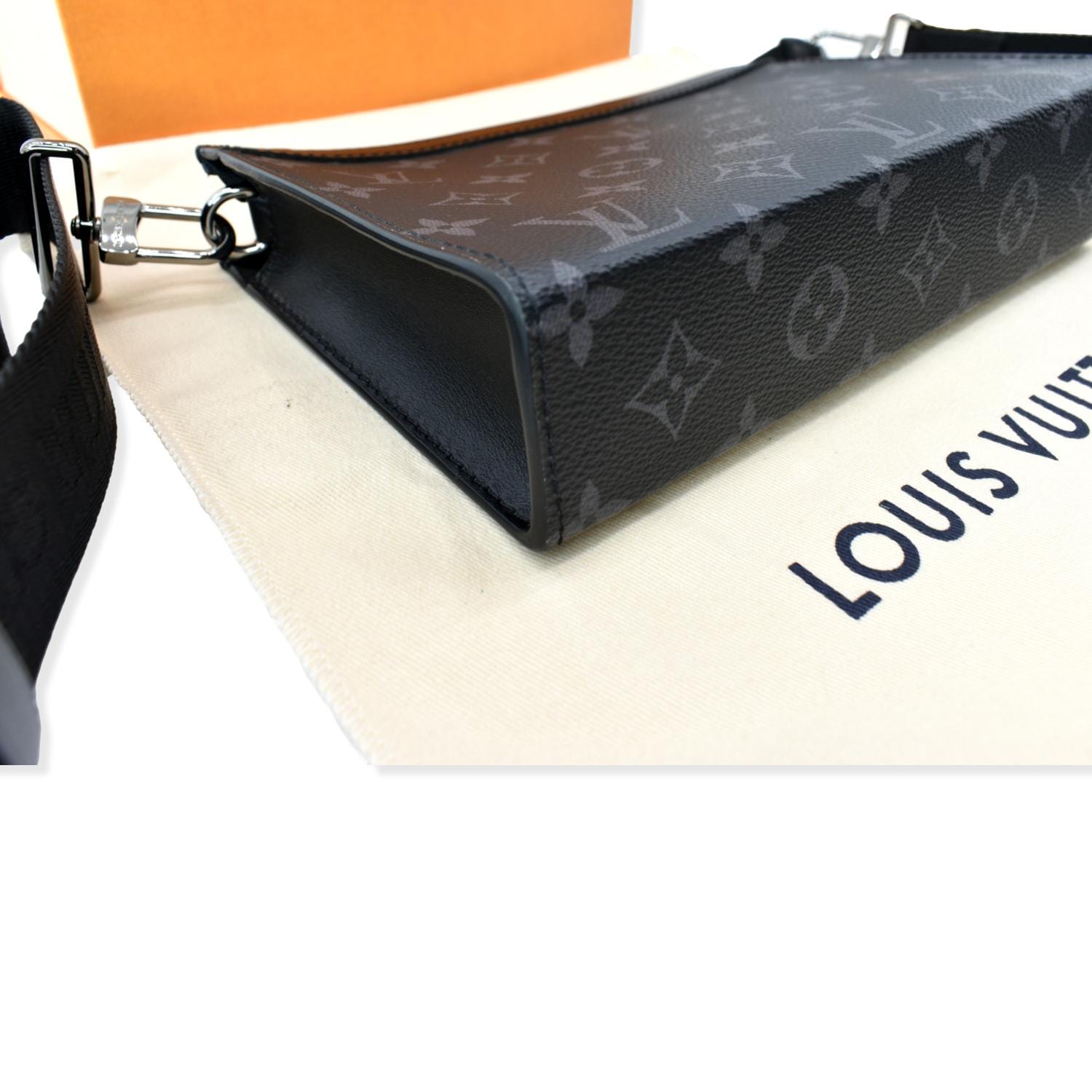 Louis Vuitton Gaston Wearable Wallet Monogram Eclipse Canvas