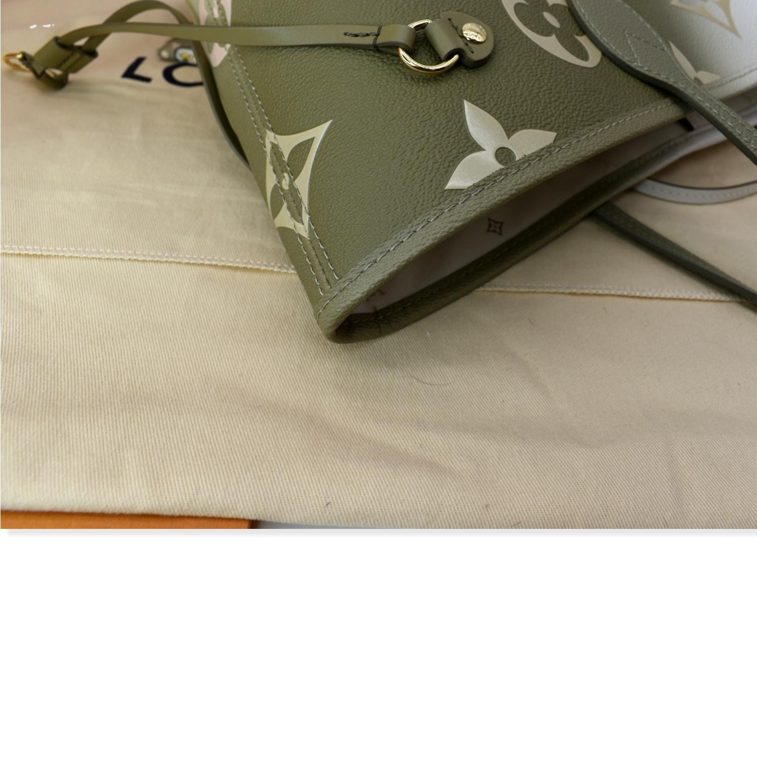 Louis Vuitton Neverfull MM Sunset Kaki Green Beige Tote Top Handle Shoulder  Bag