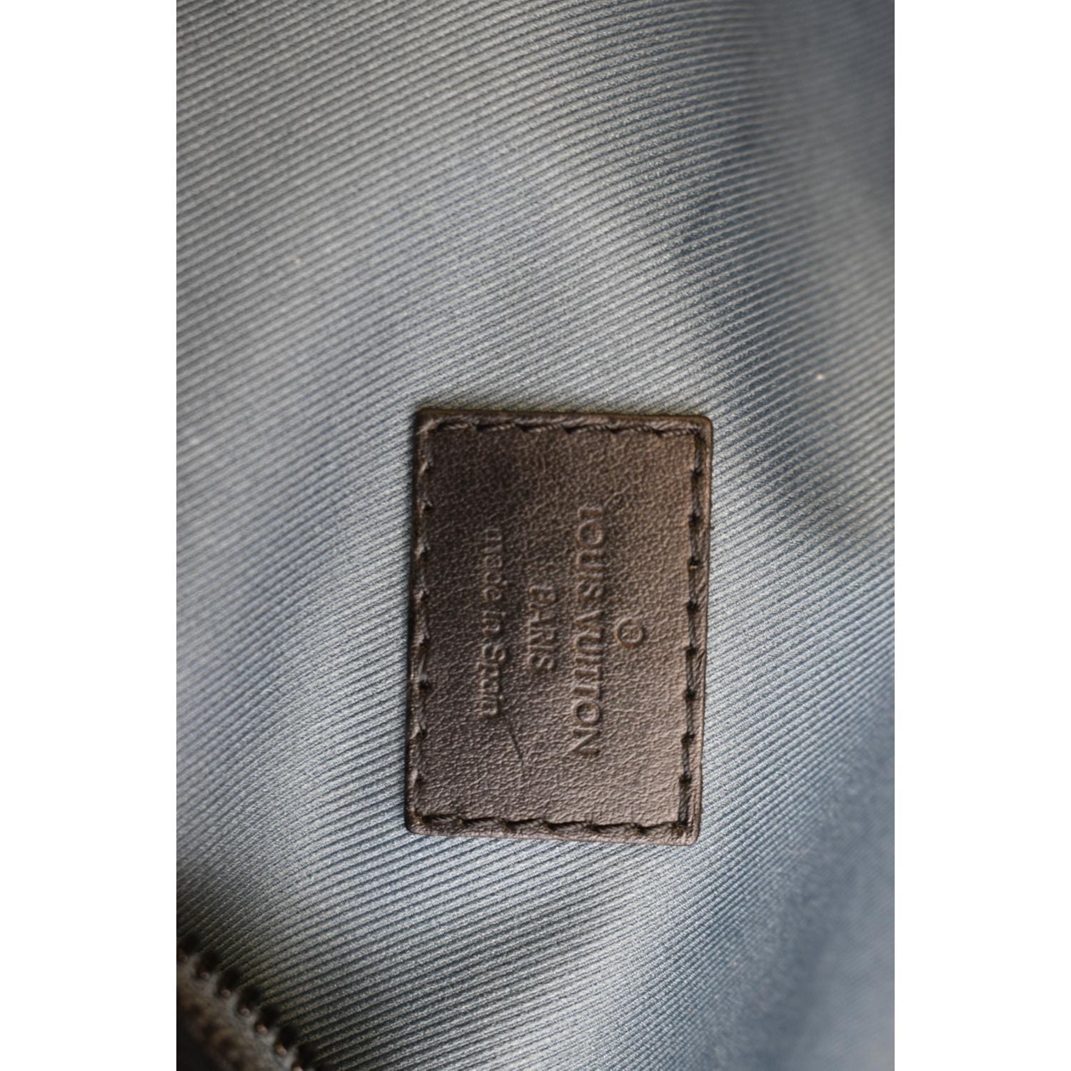 Louis Vuitton Discovery BumBag N40187 Body Bag Damier Graphite