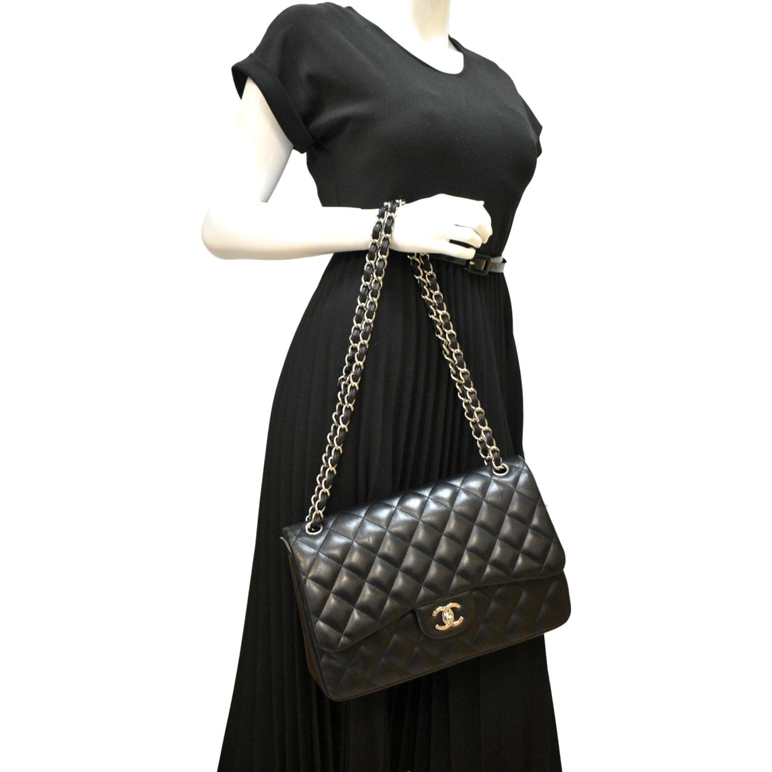 Chanel Black Quilted Aged Calfskin Buckle Single Flap Bag Gold Hardware,  2021 Available For Immediate Sale At Sotheby's