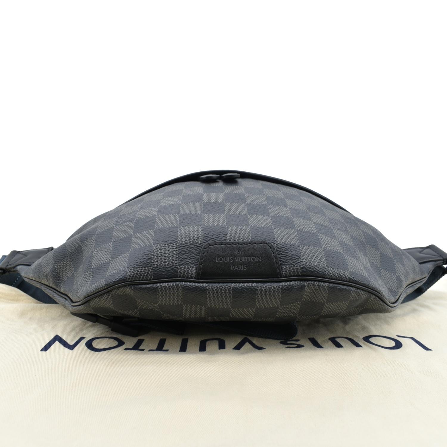 N40187 Louis Vuitton Damier Graphite Discovery Bumbag