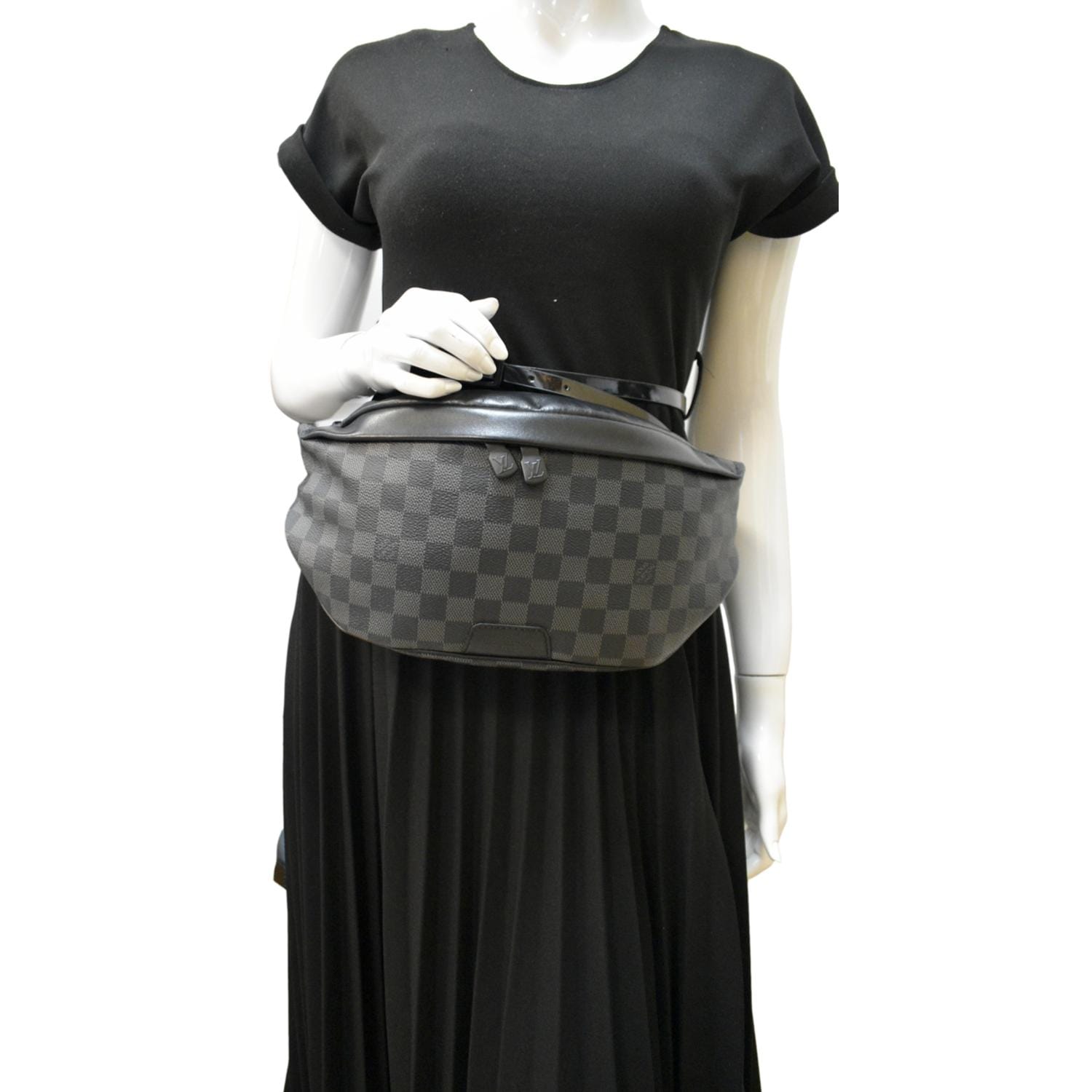 Louis Vuitton Discovery Damier Graphite Bumbag - Black Waist Bags