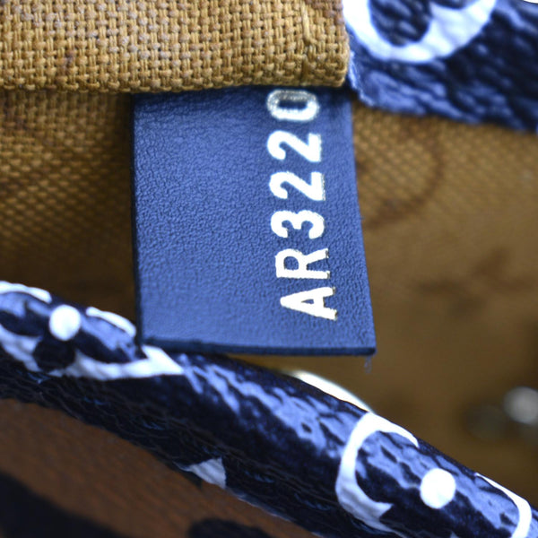 Louis Vuitton Neverfull MM Monogram Canvas Tote Bag - Number
