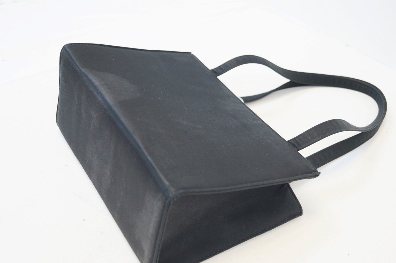 Kate Spade Black Nylon Shoulder Bag Gold Hardware Patent Detail Bag —  Labels Resale Boutique