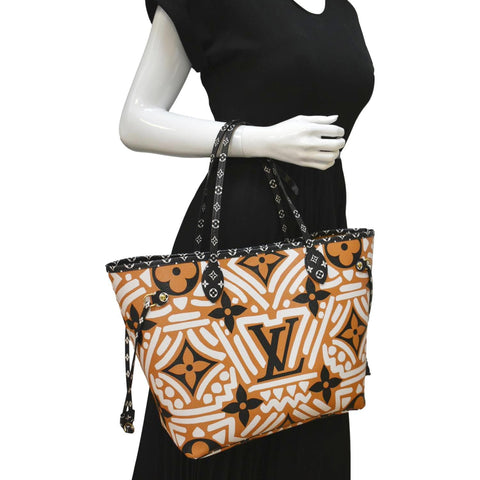 Louis Vuitton Neverfull MM Monogram Canvas Tote Bag - Full View