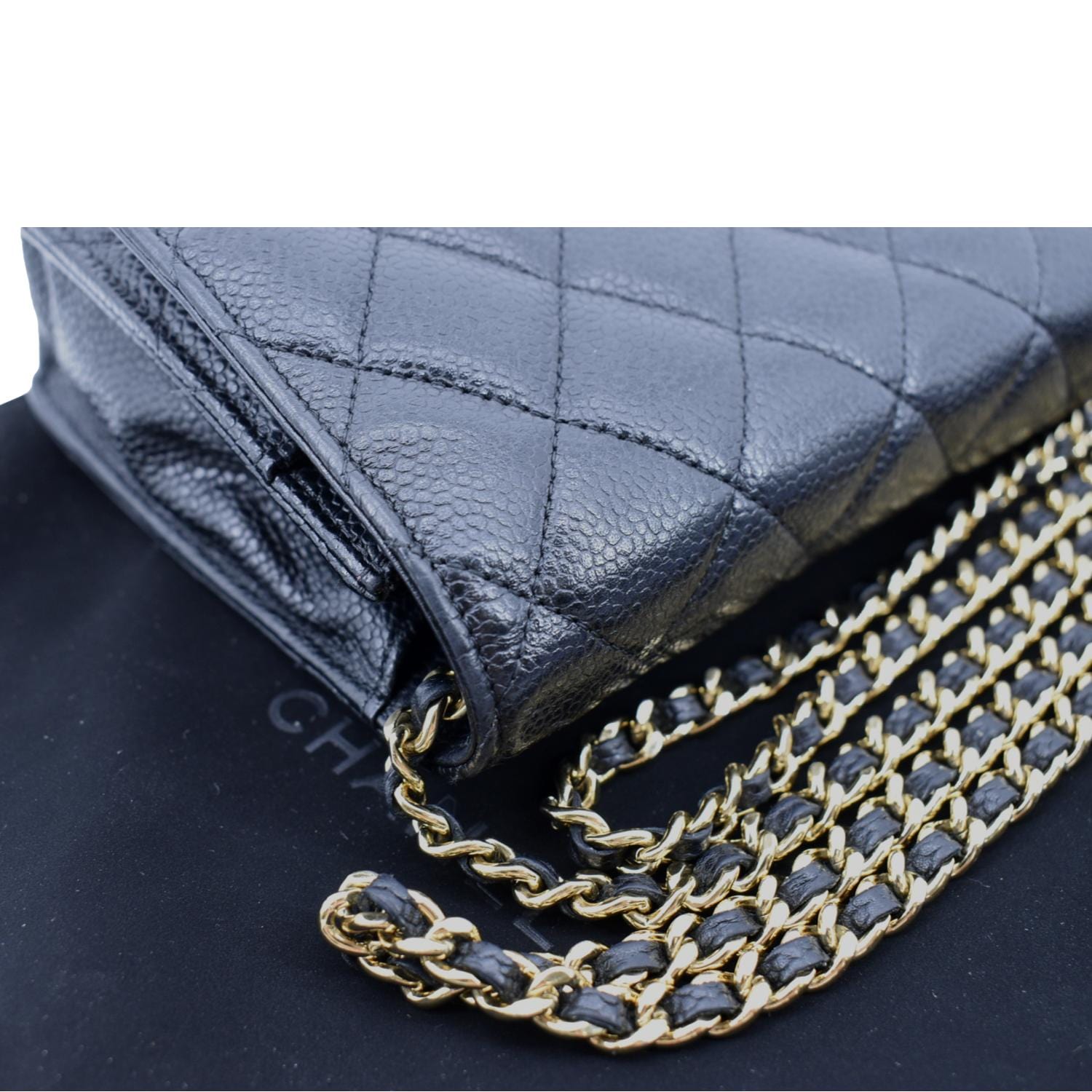 chanel boy wallet on chain