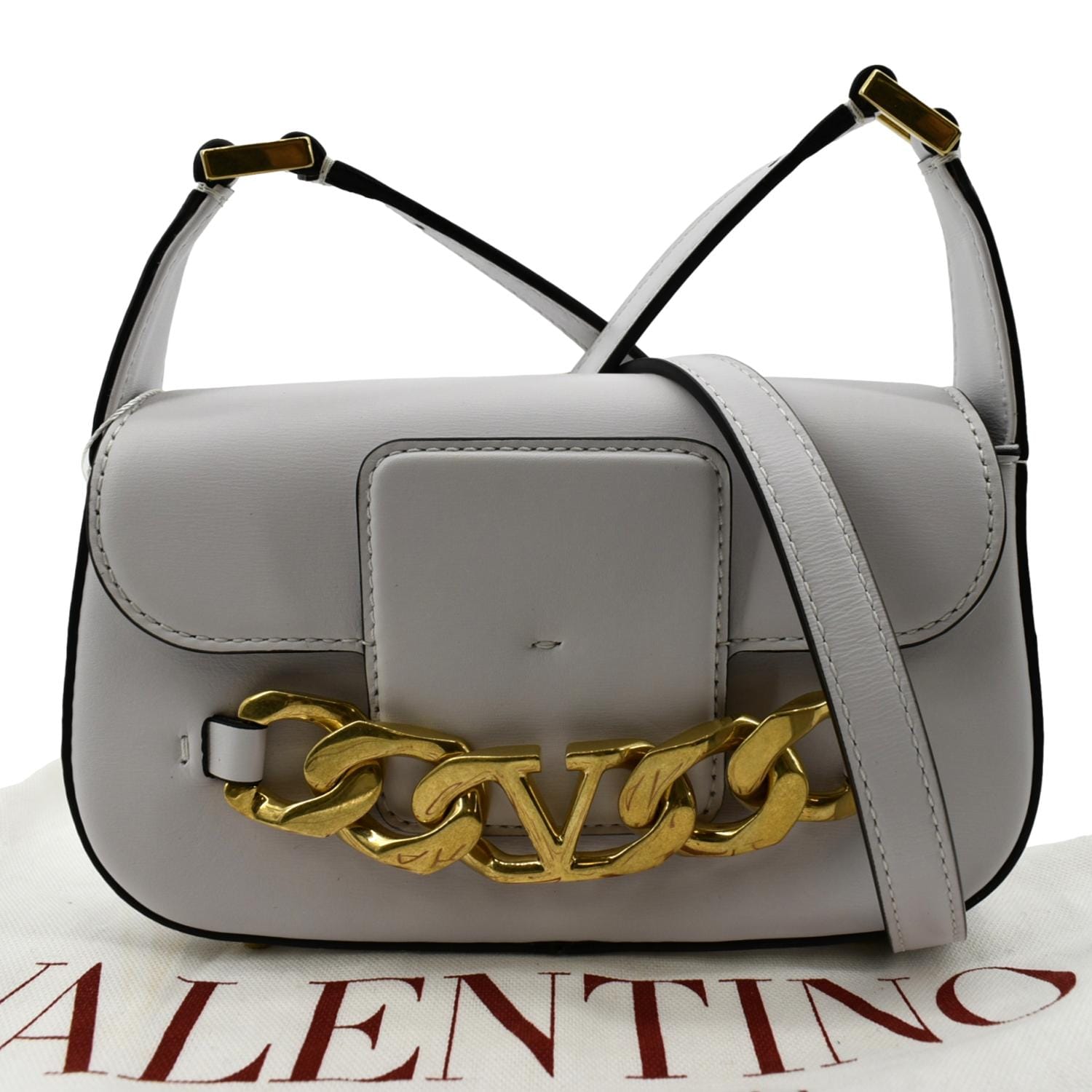røg sælge Gymnast Valentino V Logo Chain Leather Shoulder Crossbody Bag