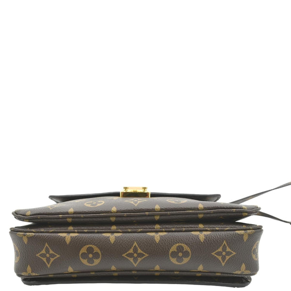 LOUIS VUITTON Metis Pochette Monogram Canvas Crossbody Bag Brown
