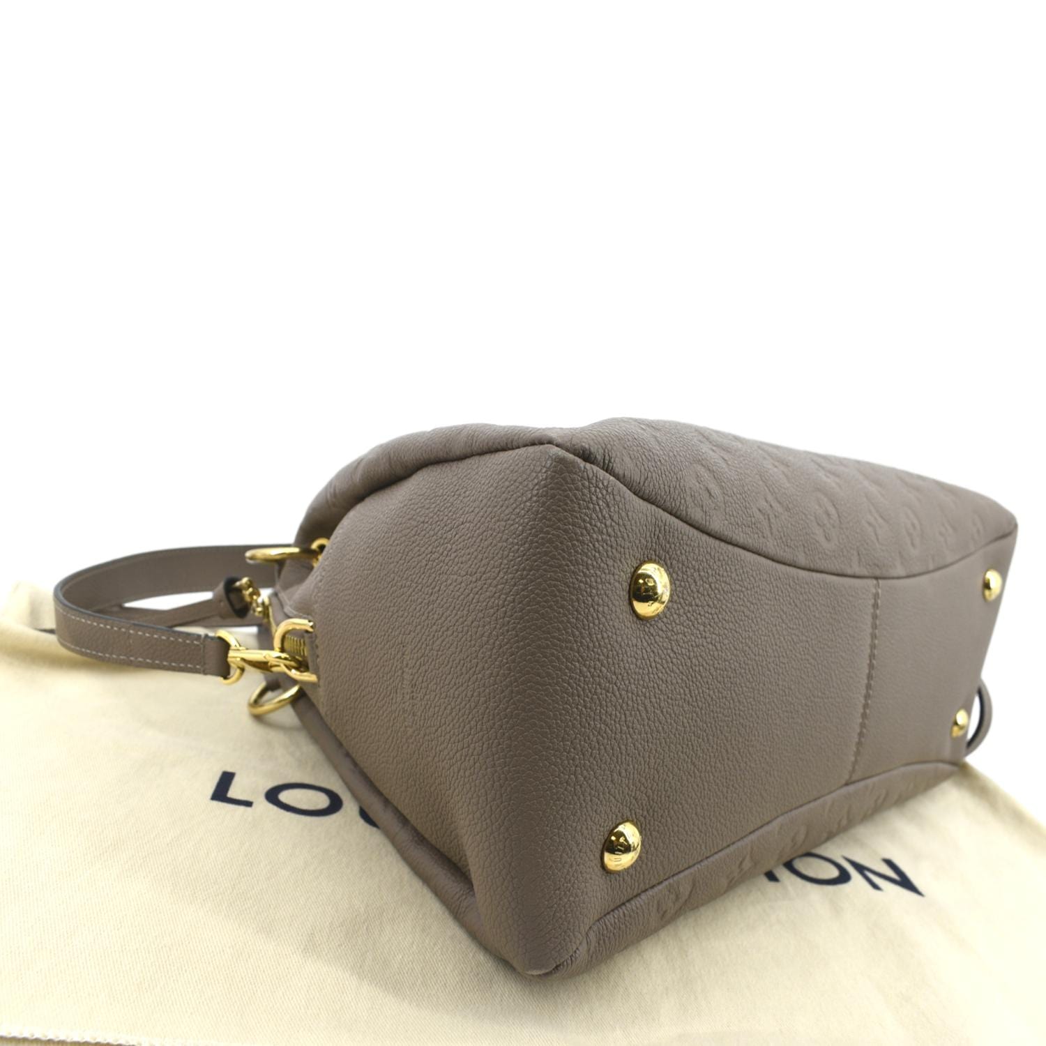 Louis Vuitton Monogram Empreinte Ponthieu PM Shoulder Bag (SHF-23310) –  LuxeDH