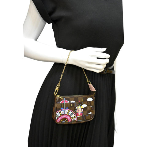 LOUIS VUITTON Christmas Animation Pochette Damier Ebene Accessoires Pouch Rose Ballerine