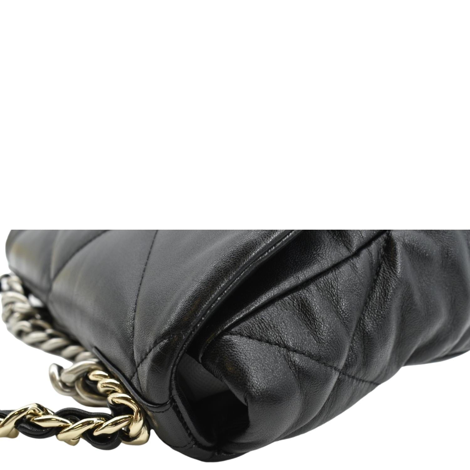 CHANEL 19 Small Flap Quilted Lambskin Leather Shoulder Bag Black - Fin