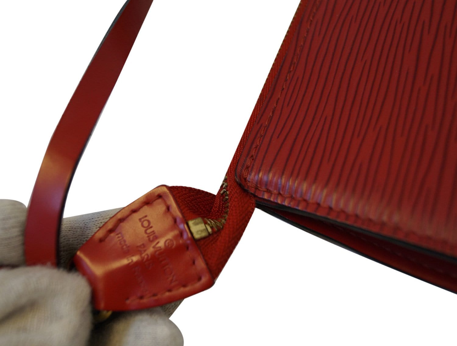 LOUIS VUITTON Epi Pochette Envelope Clutch Bag Red M52587 LV Auth ai647