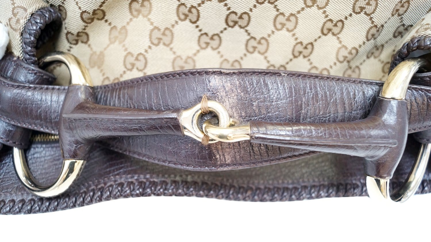 Gucci Leather Horsebit Embossed Buckle Hobo Shoulder Bag Very -  Israel