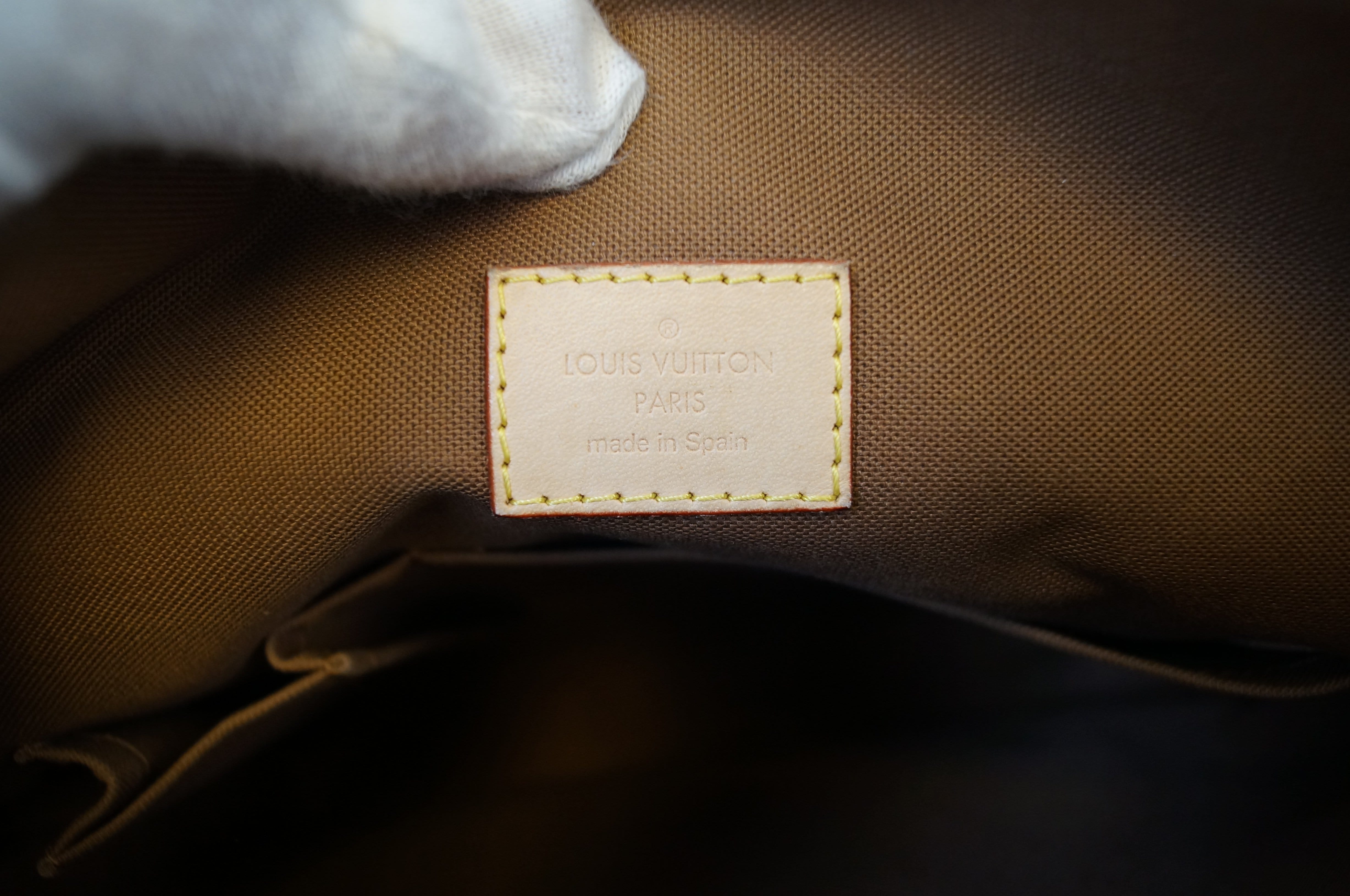 Louis Vuitton Monogram Odeon MM - Brown Crossbody Bags, Handbags -  LOU756467