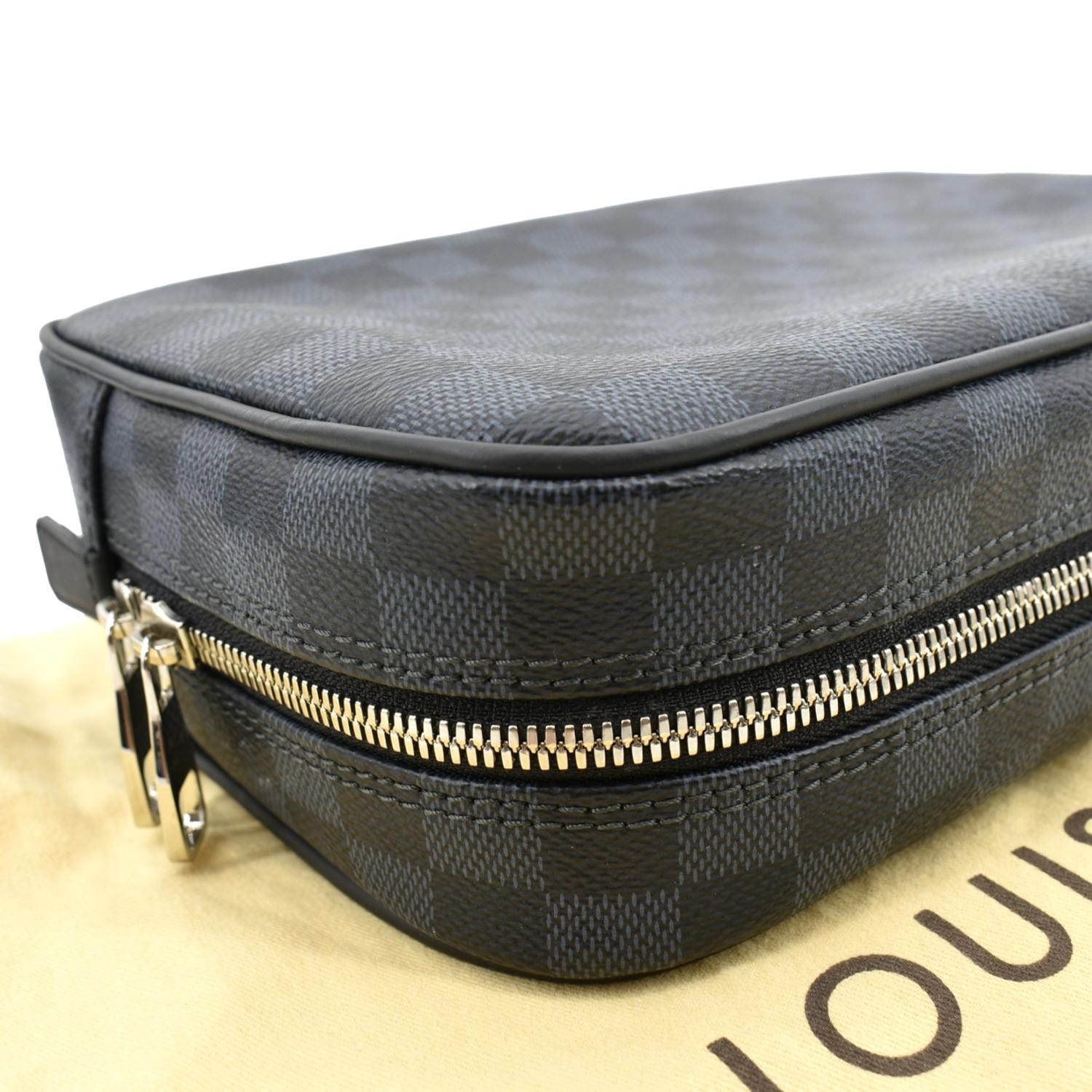 LOUIS VUITTON TOILETRY BAG IN DAMIER GRAPHITE POUCH Grey Leather